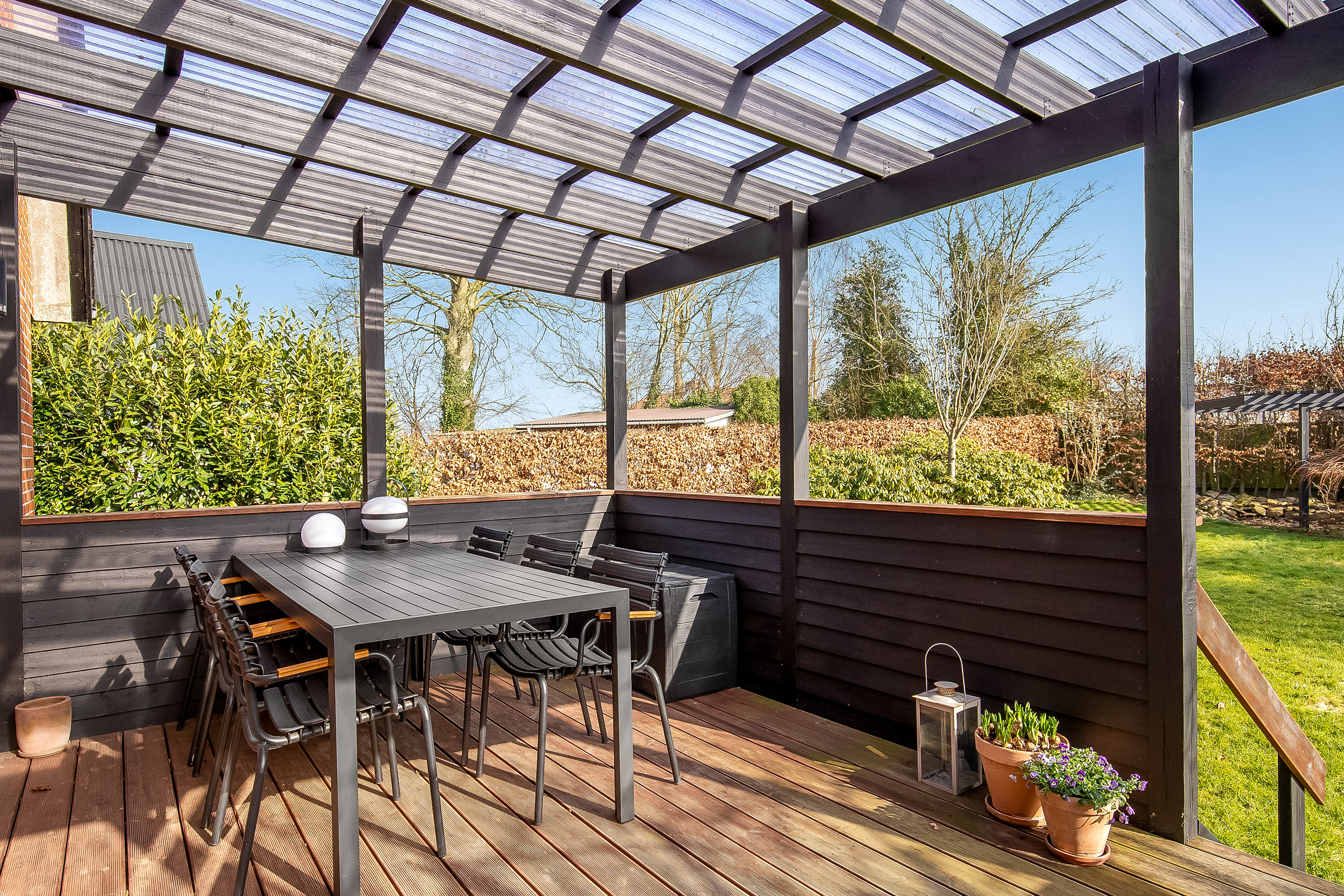 Fremhævet overdækket terrasse billede i fuldskærmstilstand. Billede af A.M.G. Friis Vej 16, 6000 Kolding