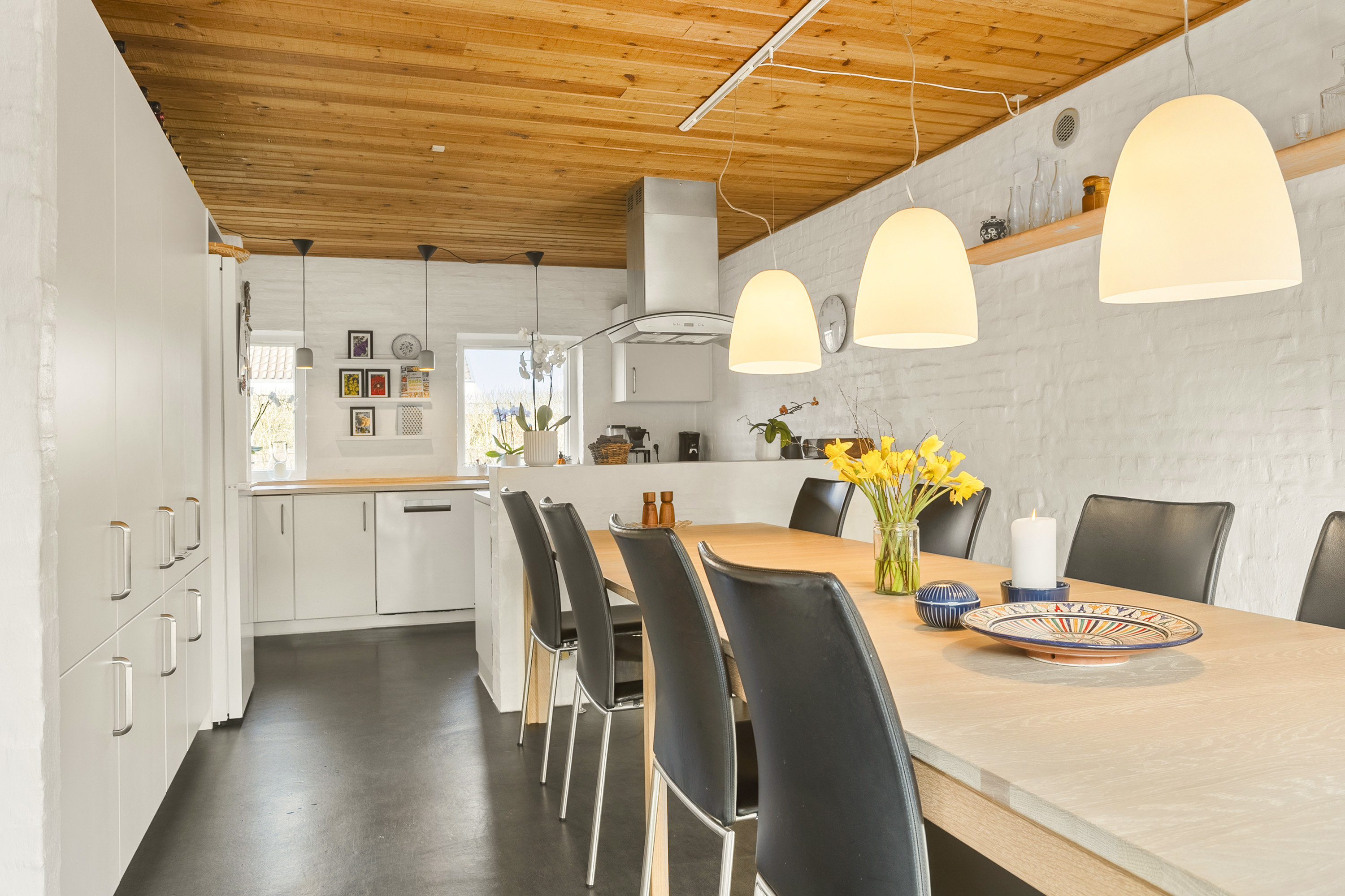 Fremhævet spisekøkken billede i fuldskærmstilstand. Billede af Rugtoften 76, Skodborg, 6630 Rødding