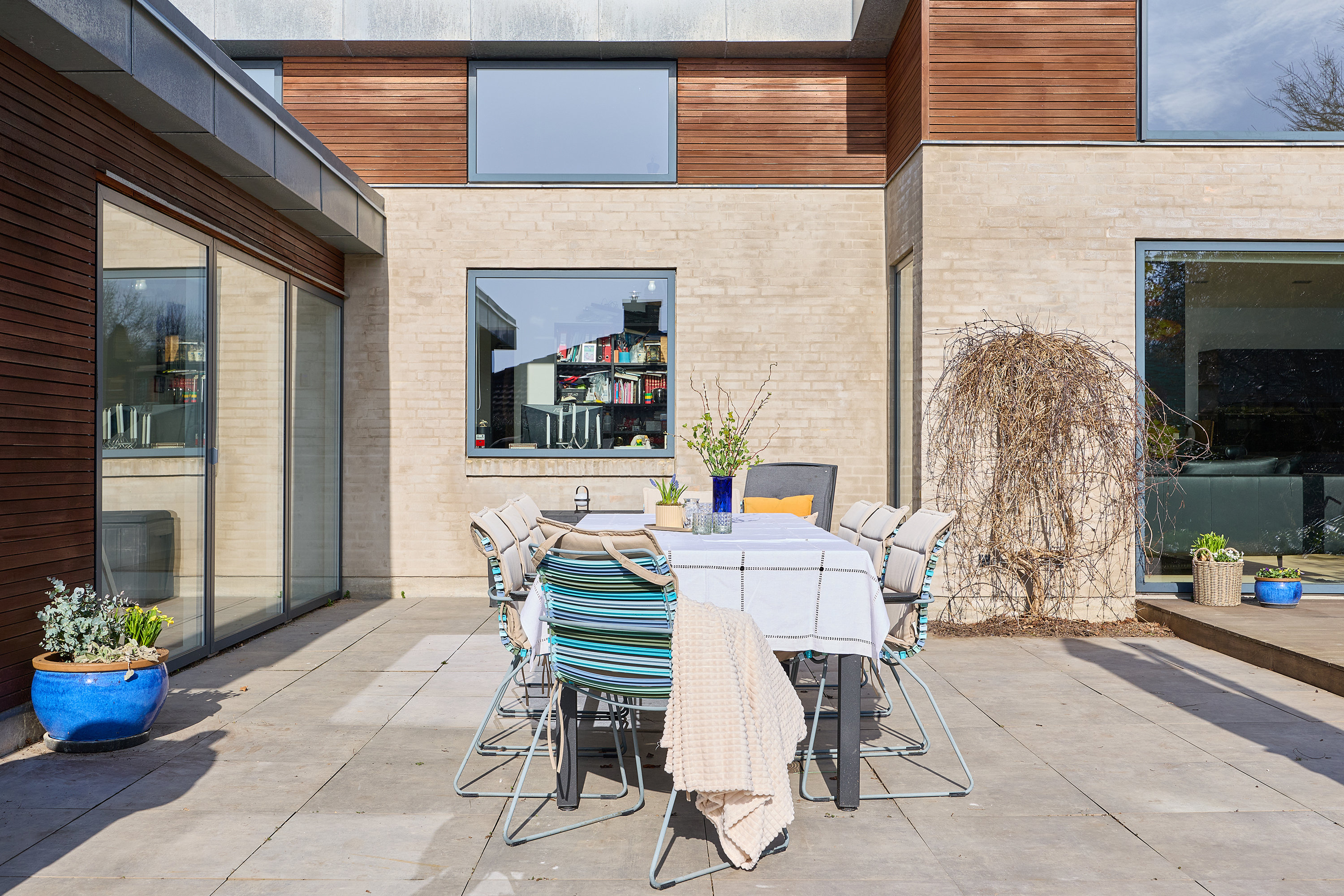 Fremhævet terrasse billede i fuldskærmstilstand. Billede af Tulipanvej 12, 3600 Frederikssund