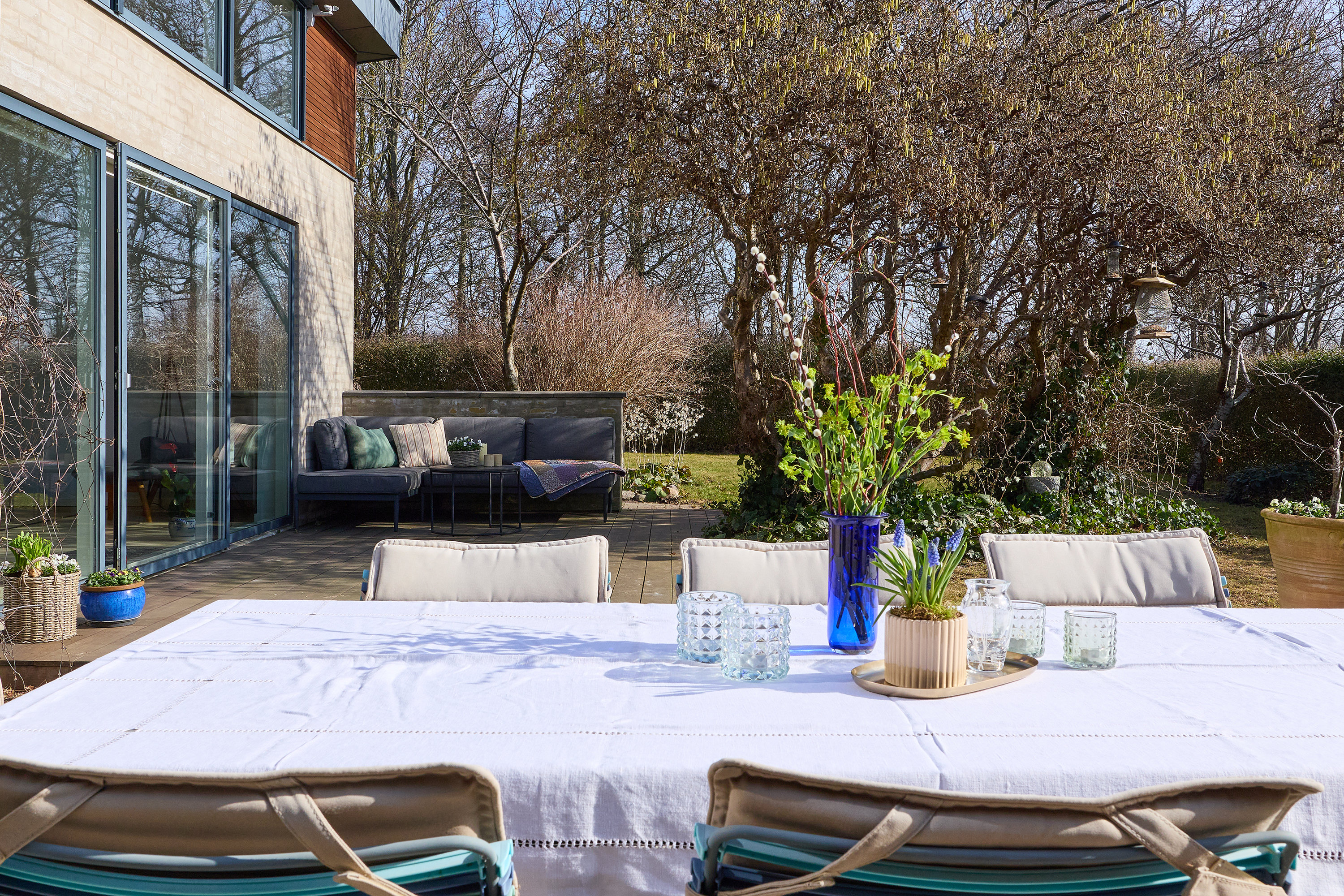 Fremhævet terrasse billede i fuldskærmstilstand. Billede af Tulipanvej 12, 3600 Frederikssund