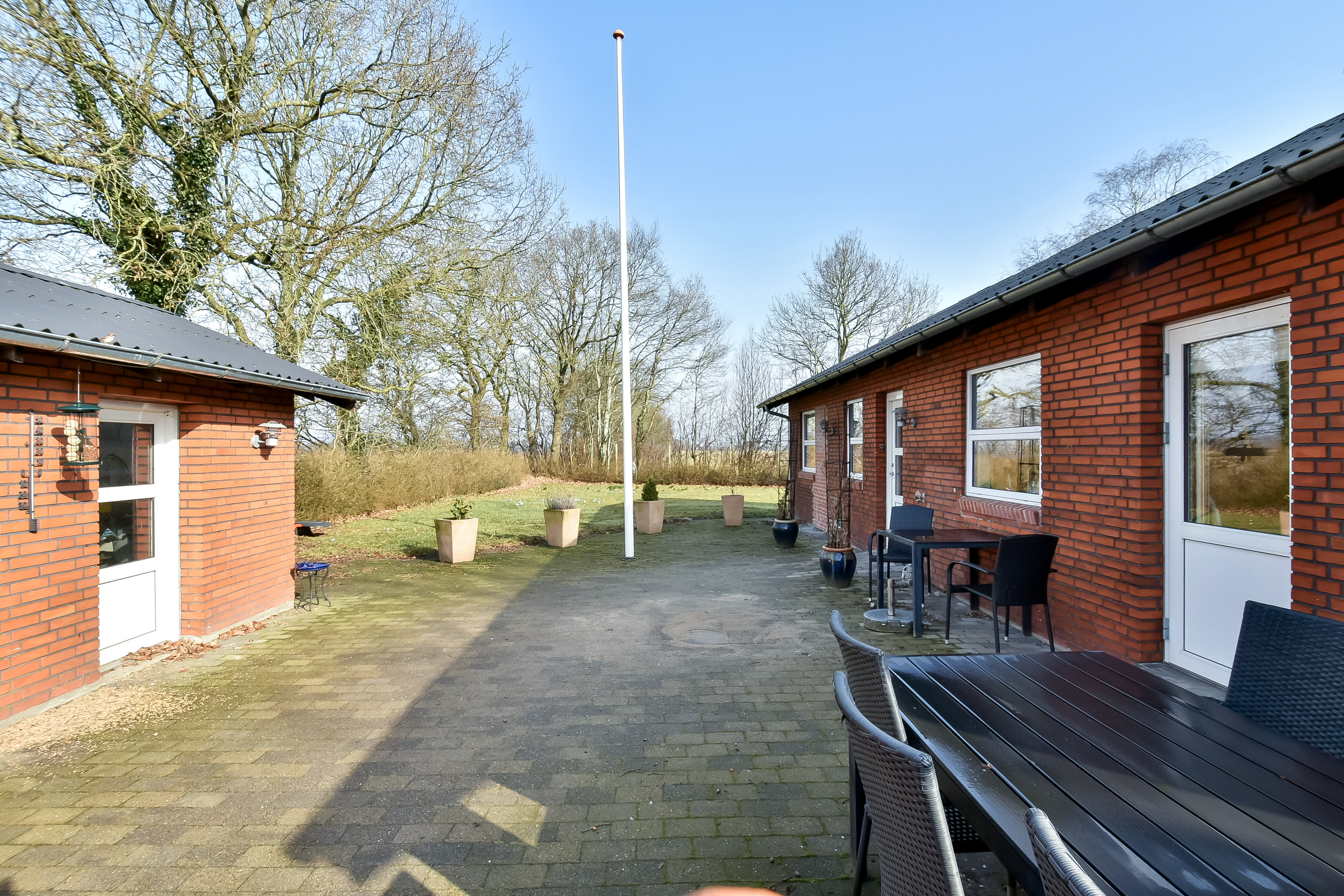 Fremhævet terrasse billede i fuldskærmstilstand. Billede af Hodsagervej 40, Simmelkær, 7451 Sunds