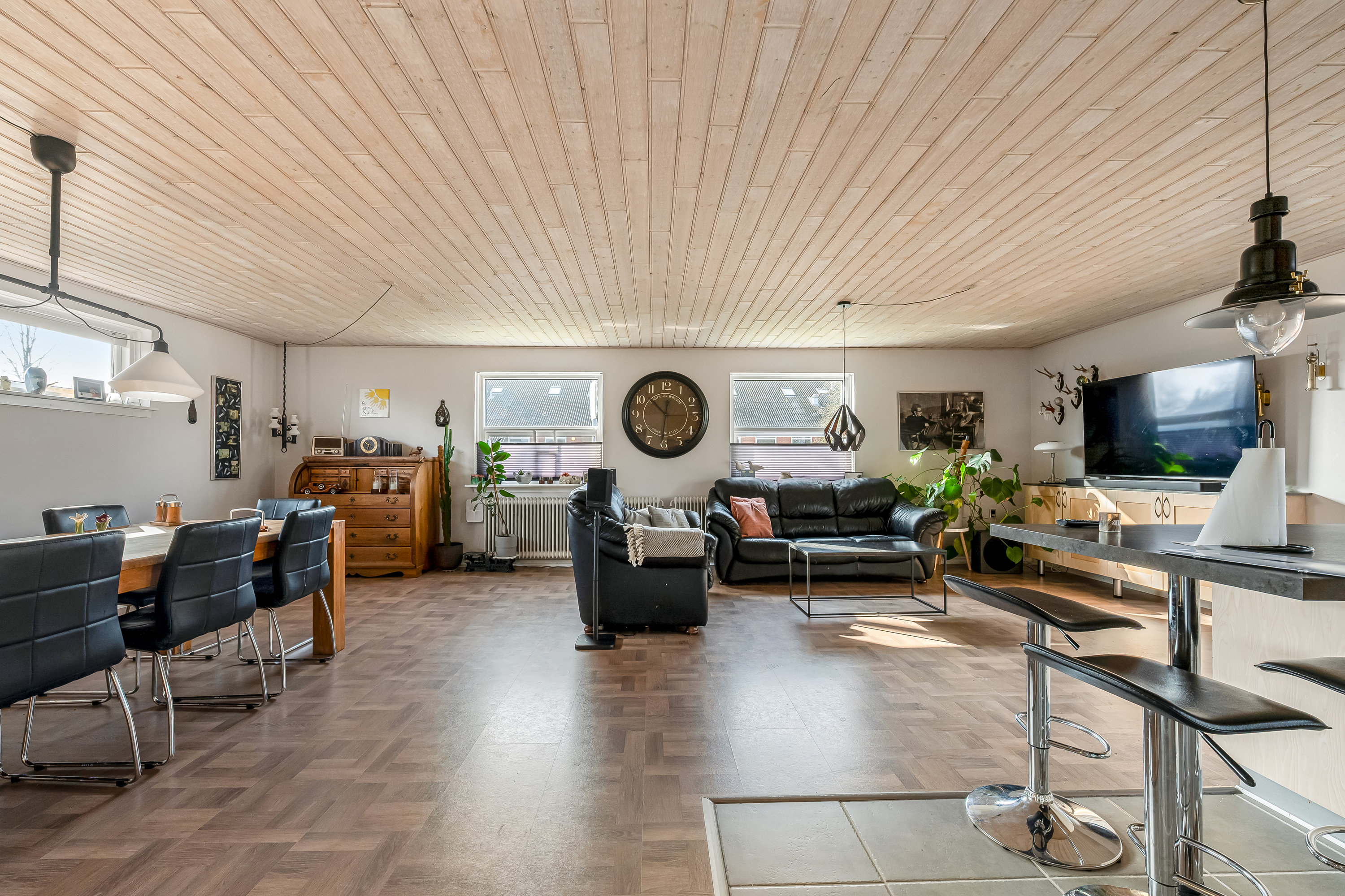 Fremhævet stue billede i fuldskærmstilstand. Billede af Hodsagervej 40, Simmelkær, 7451 Sunds