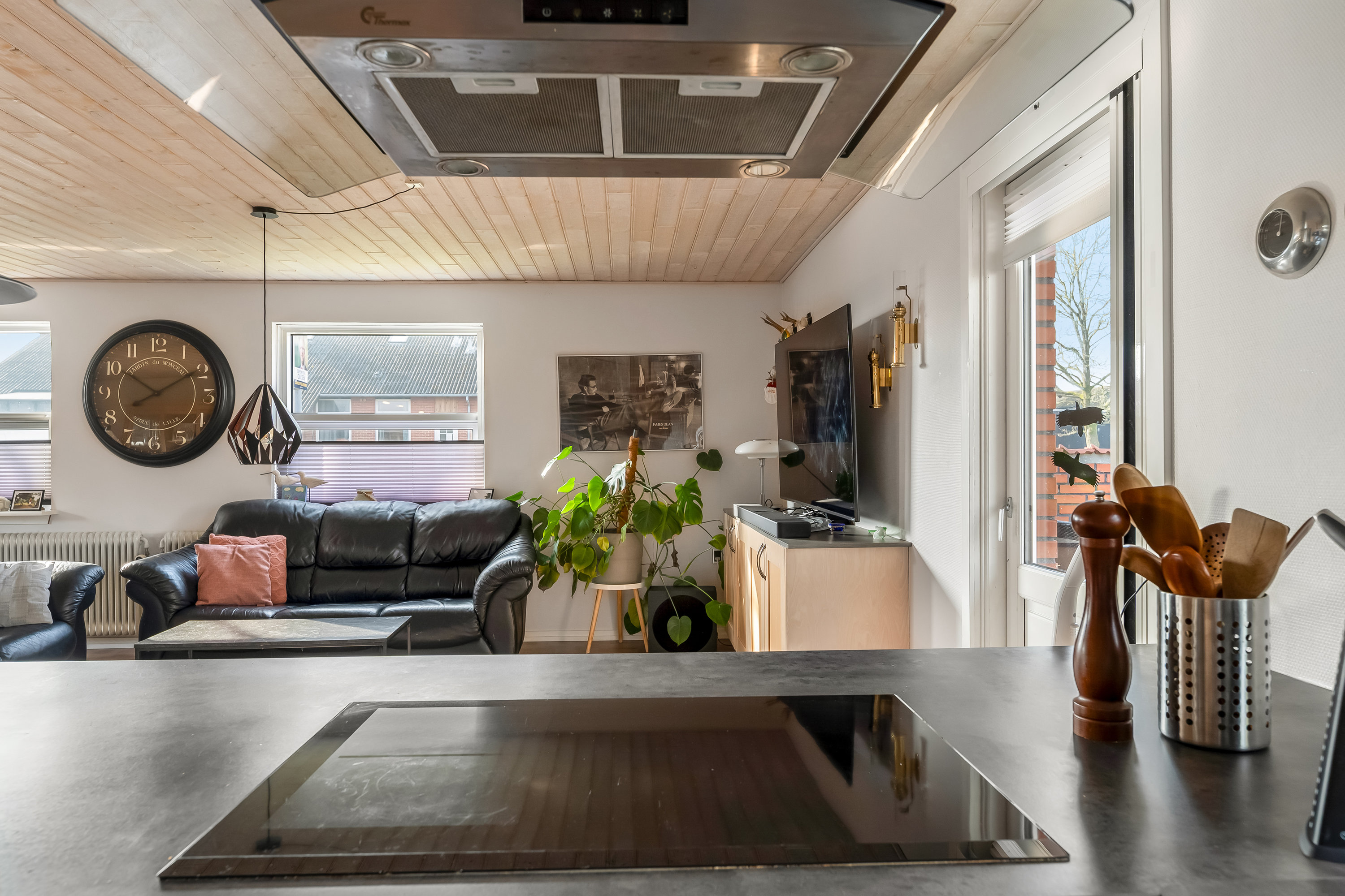 Fremhævet køkken alrum billede i fuldskærmstilstand. Billede af Hodsagervej 40, Simmelkær, 7451 Sunds