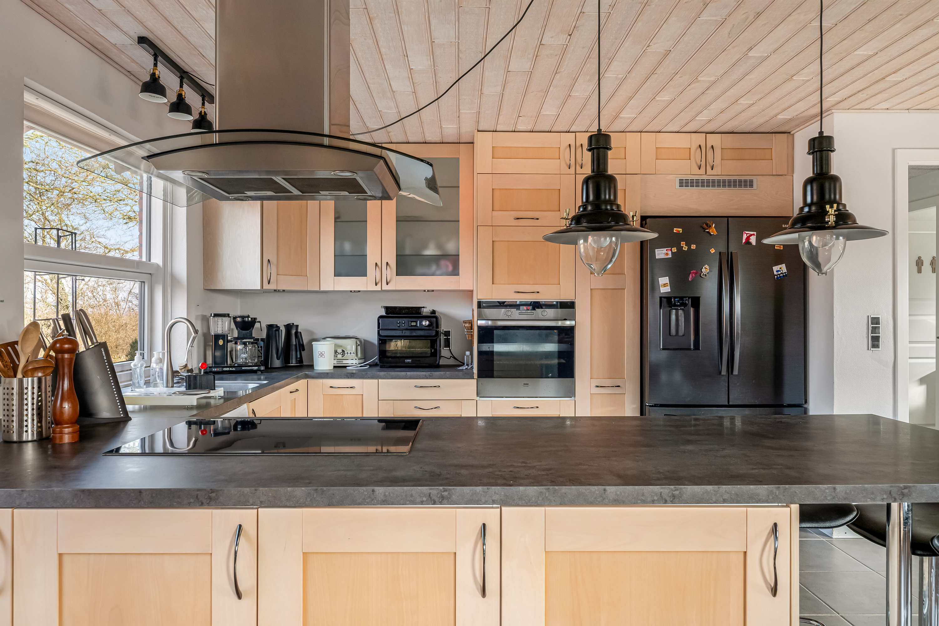 Fremhævet køkken alrum billede i fuldskærmstilstand. Billede af Hodsagervej 40, Simmelkær, 7451 Sunds