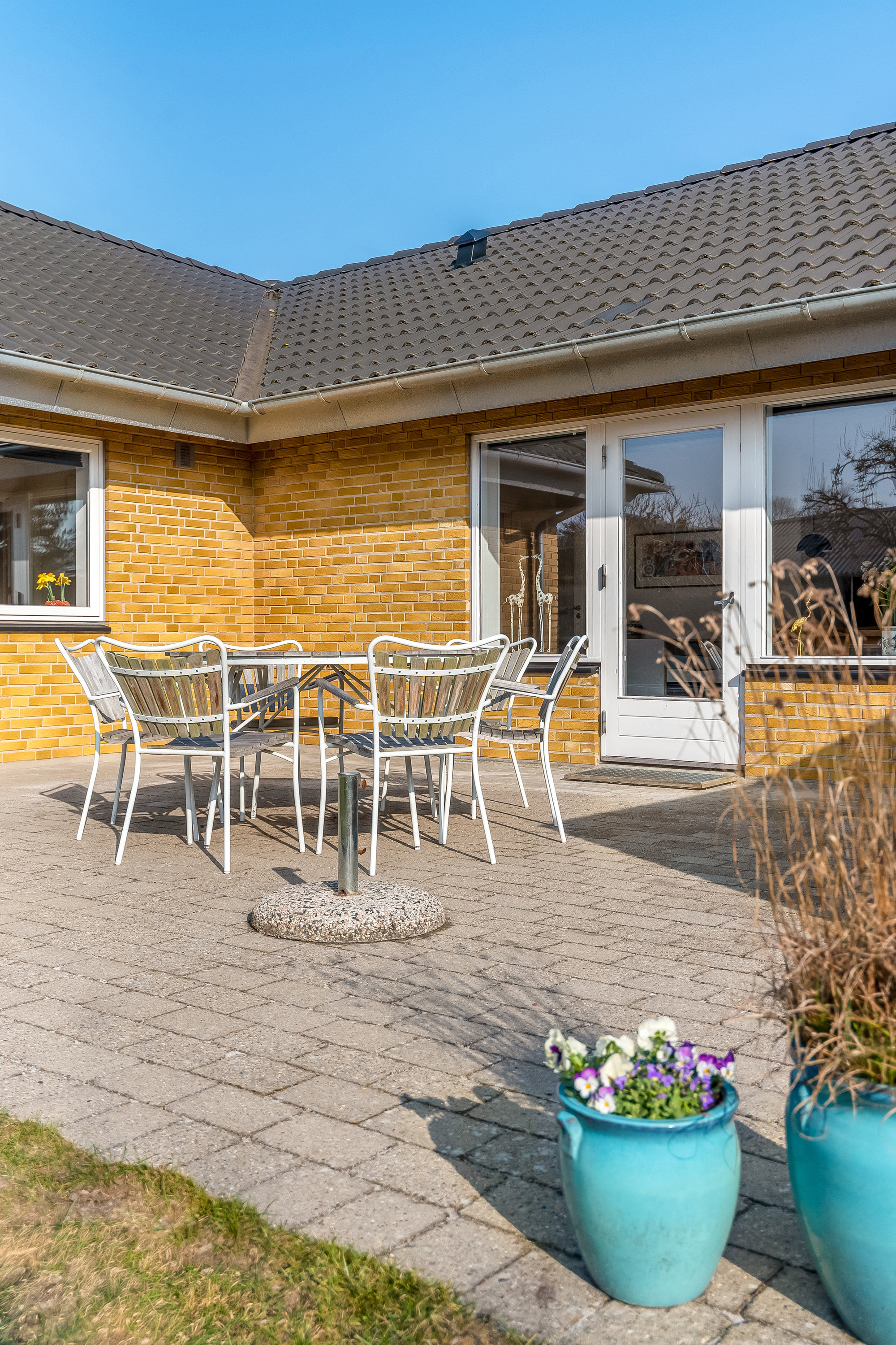 Fremhævet terrasse billede i fuldskærmstilstand. Billede af Parkvej 152, 7500 Holstebro