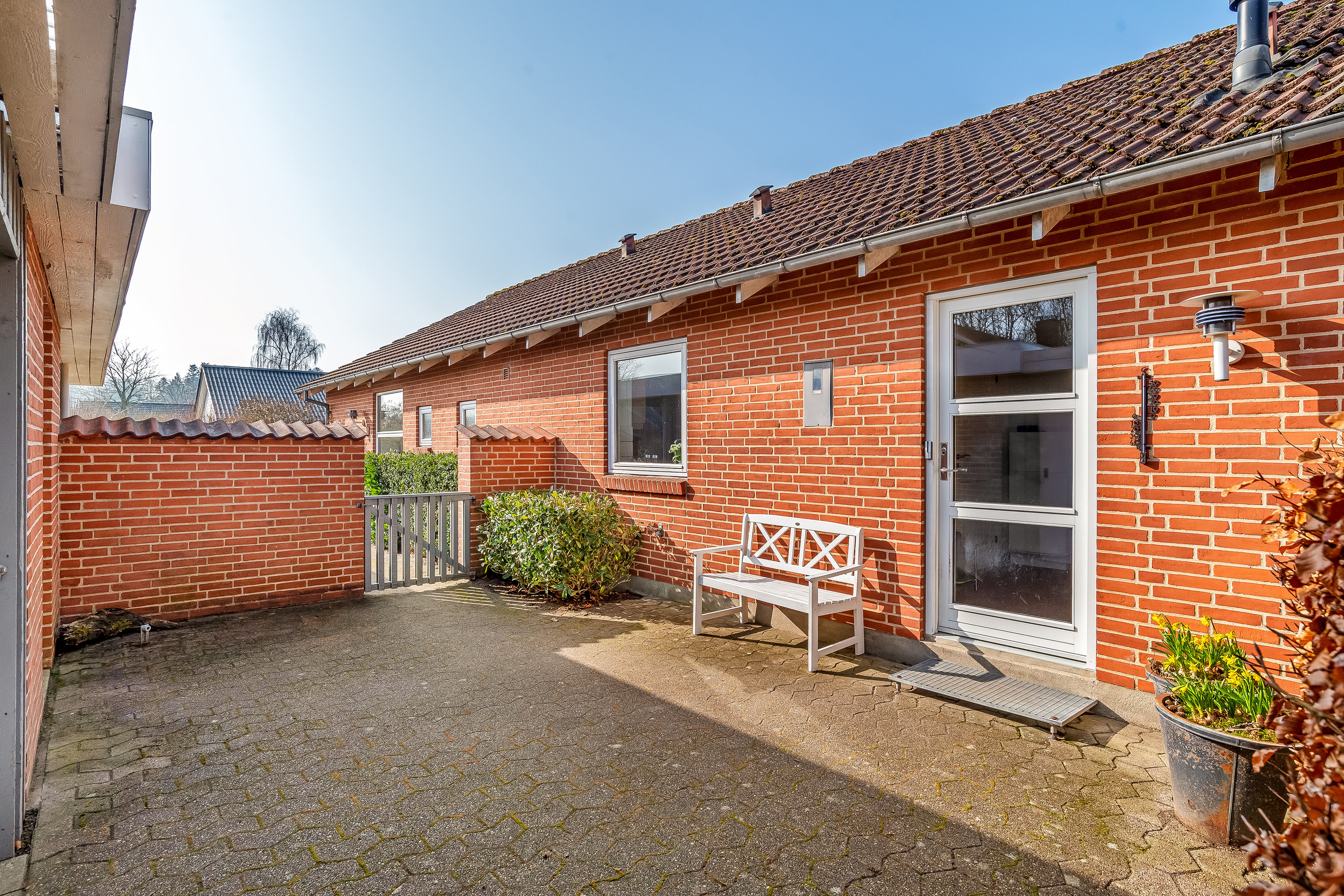 Fremhævet terrasse billede i fuldskærmstilstand. Billede af Ribesvej 5, 7550 Sørvad