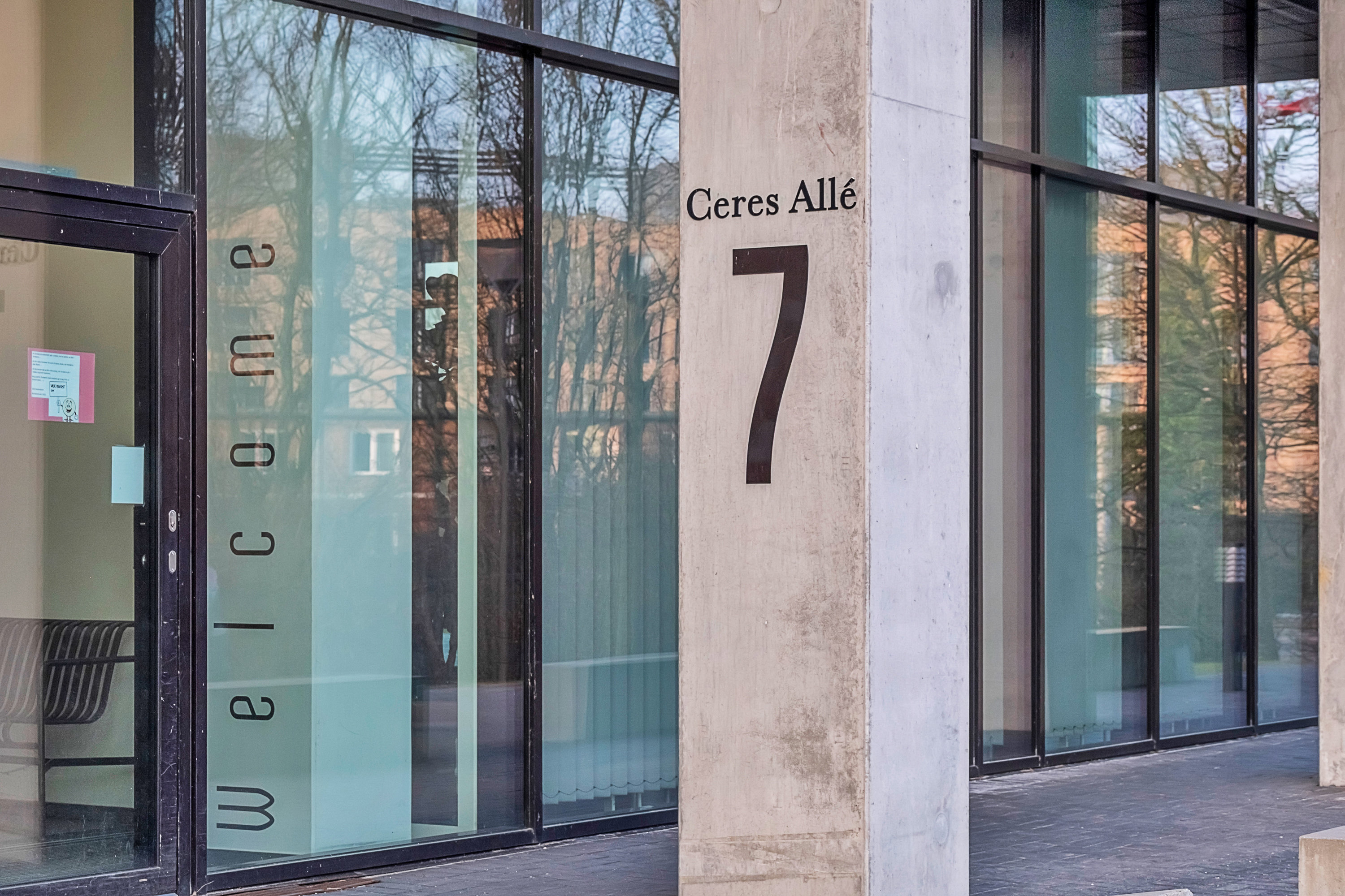 Fremhævet indgang billede i fuldskærmstilstand. Billede af Ceres Allé 7, 14. 1., 8000 Aarhus C