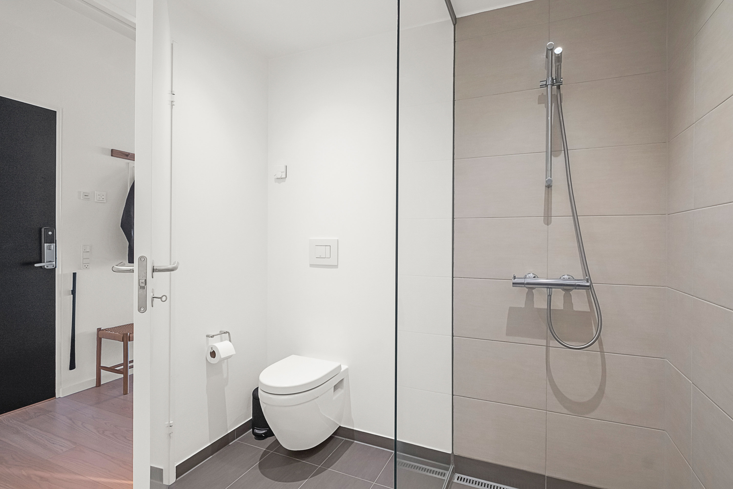 Fremhævet badeværelse billede i fuldskærmstilstand. Billede af Ceres Allé 7, 14. 1., 8000 Aarhus C