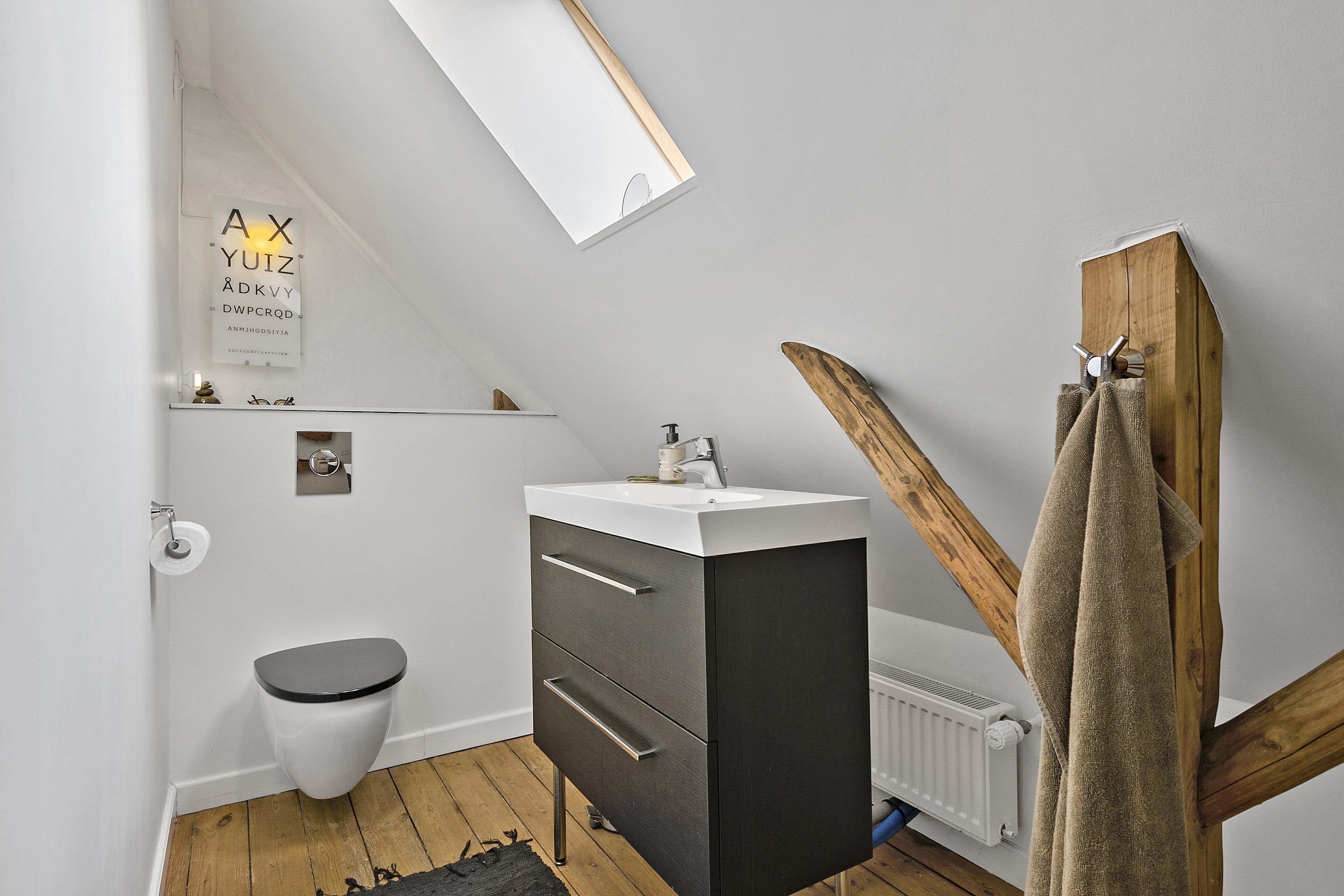 Fremhævet  billede i fuldskærmstilstand. Billede af Otto Møllersgade 10, Gylling, 8300 Odder