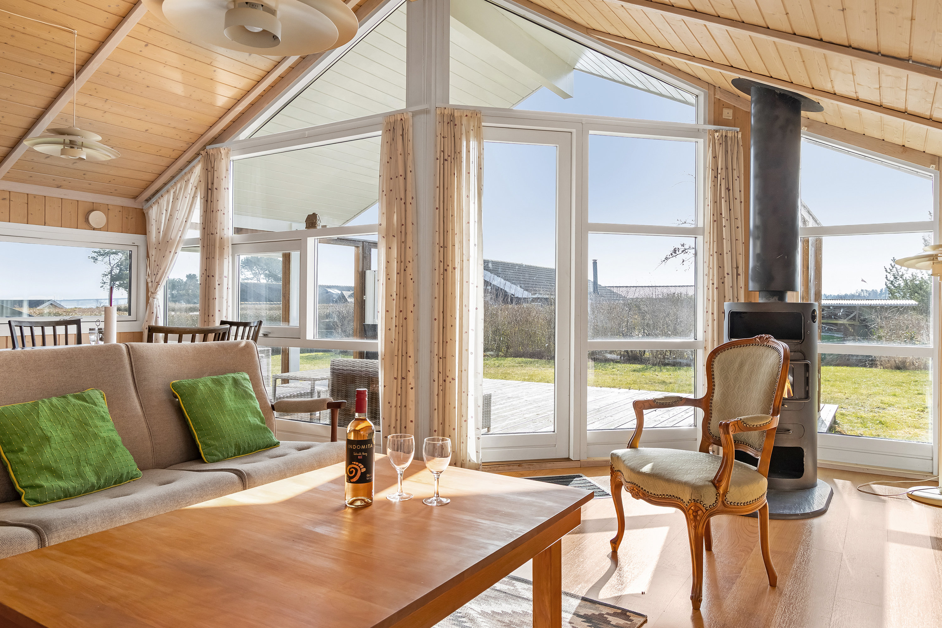 Fremhævet stue billede i fuldskærmstilstand. Billede af Strandlinien 10, Gerlev Strandpark, 3630 Jægerspris