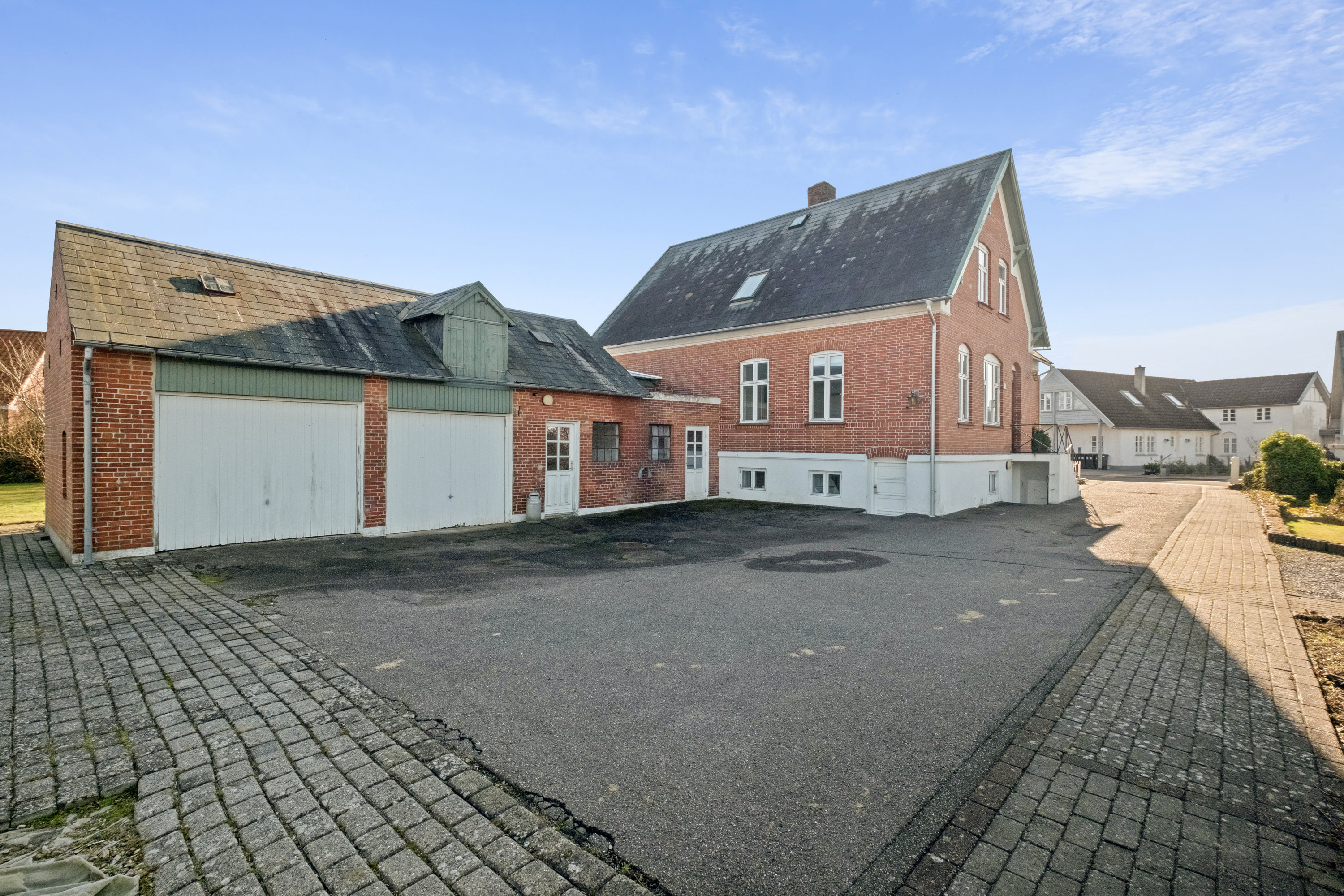 Fremhævet andet billede i fuldskærmstilstand. Billede af Jernbanegade 61, 9670 Løgstør