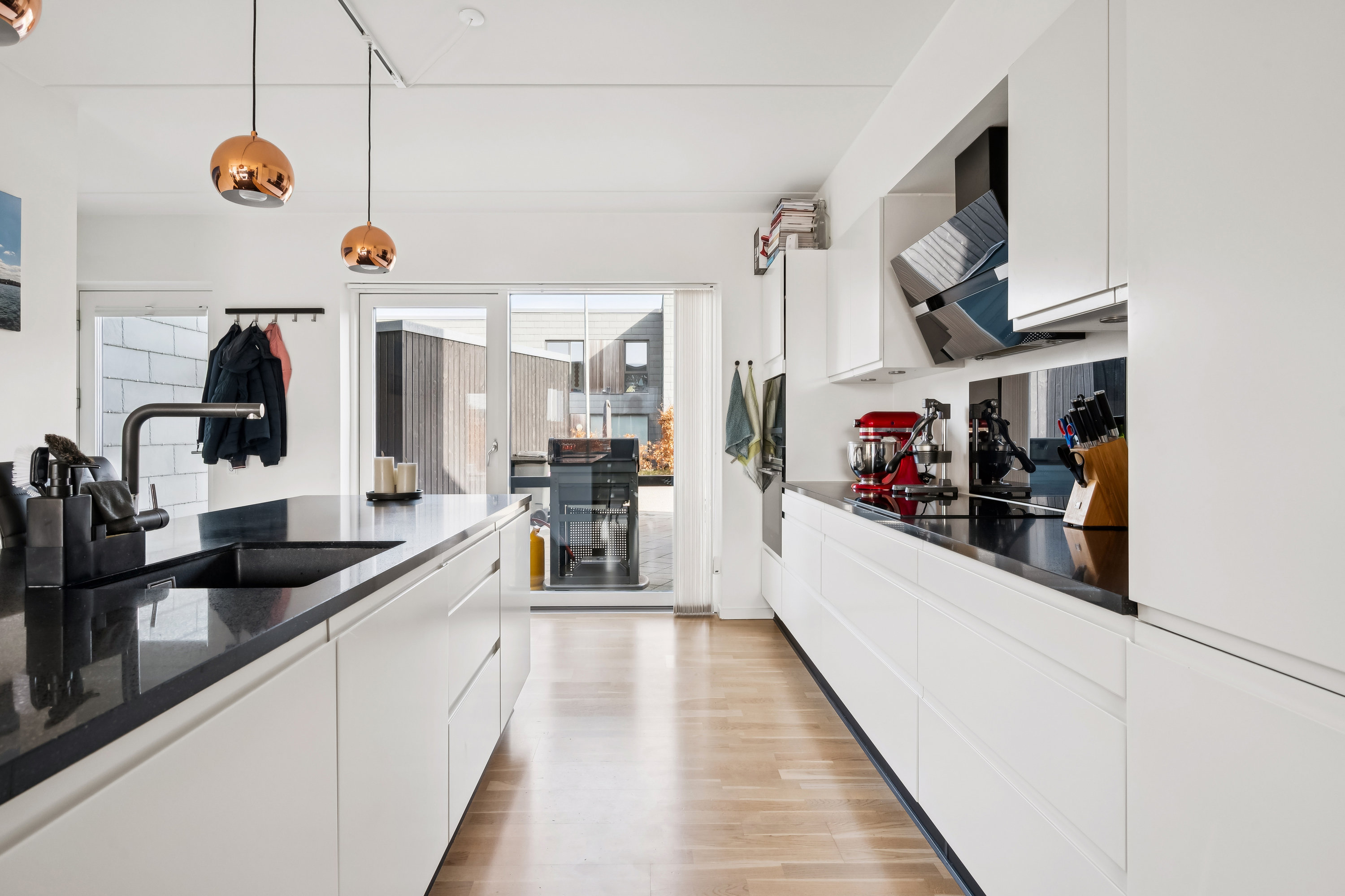 Fremhævet køkken billede i fuldskærmstilstand. Billede af Egå Engvej 54, 8250 Egå