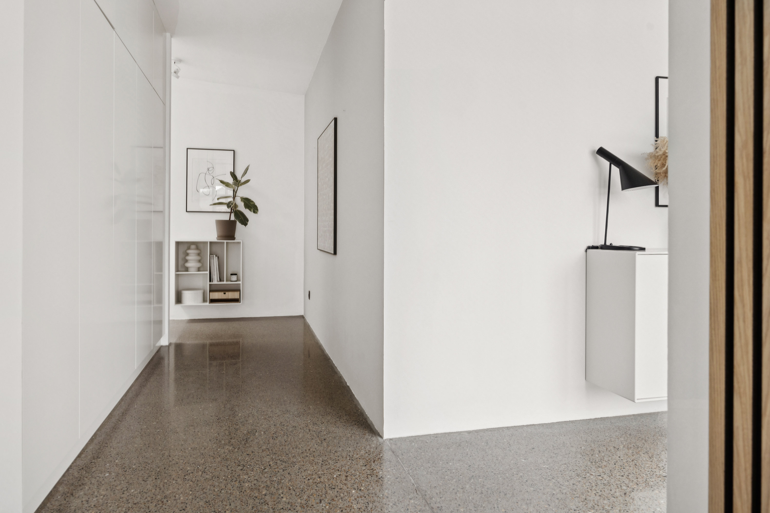 Fremhævet gang billede i fuldskærmstilstand. Billede af Gustav Zimmersvej 108, Nørhalne, 9430 Vadum