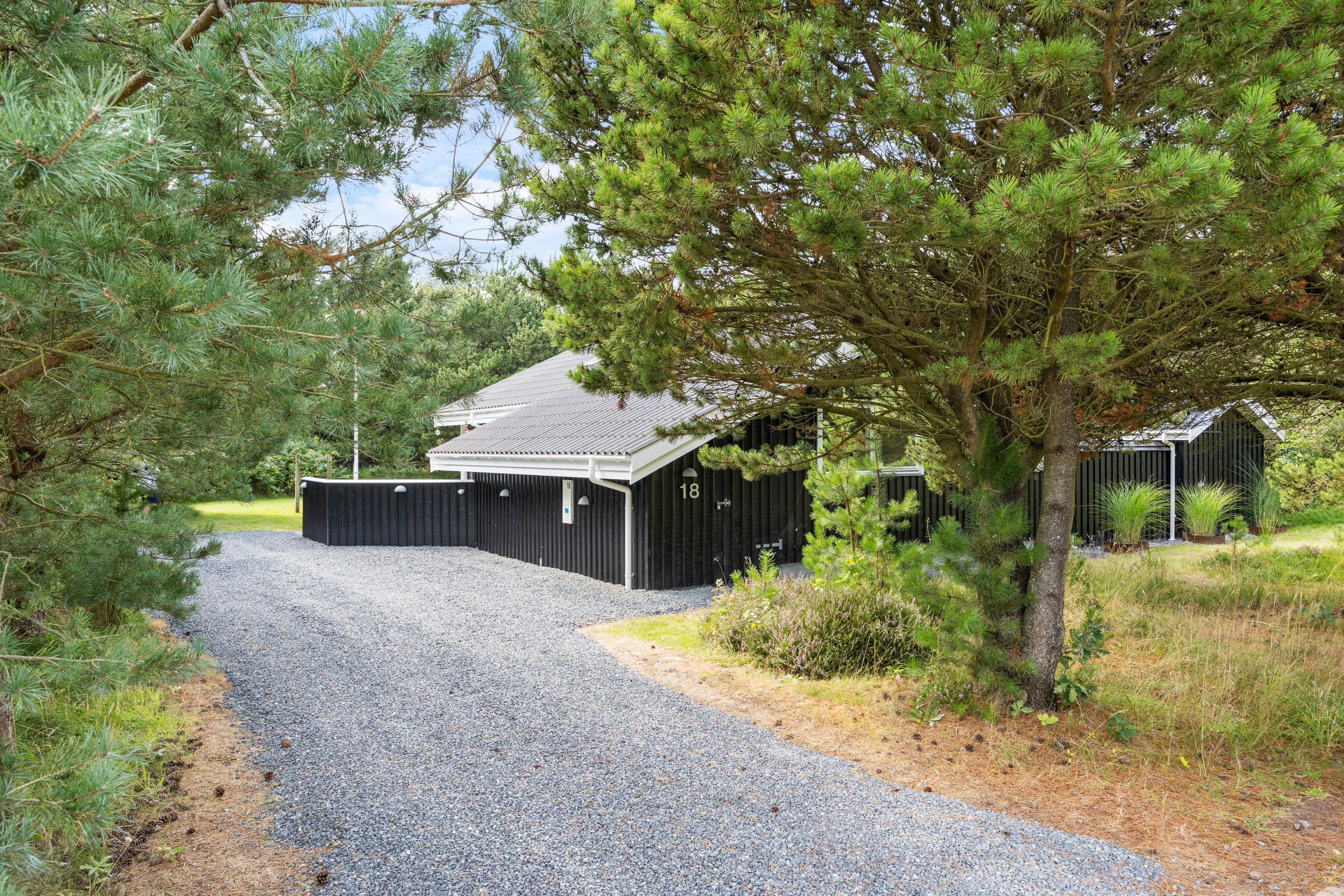 Fremhævet  billede i fuldskærmstilstand. Billede af Klitrosevej 18, Lodbj Hede, 6950 Ringkøbing