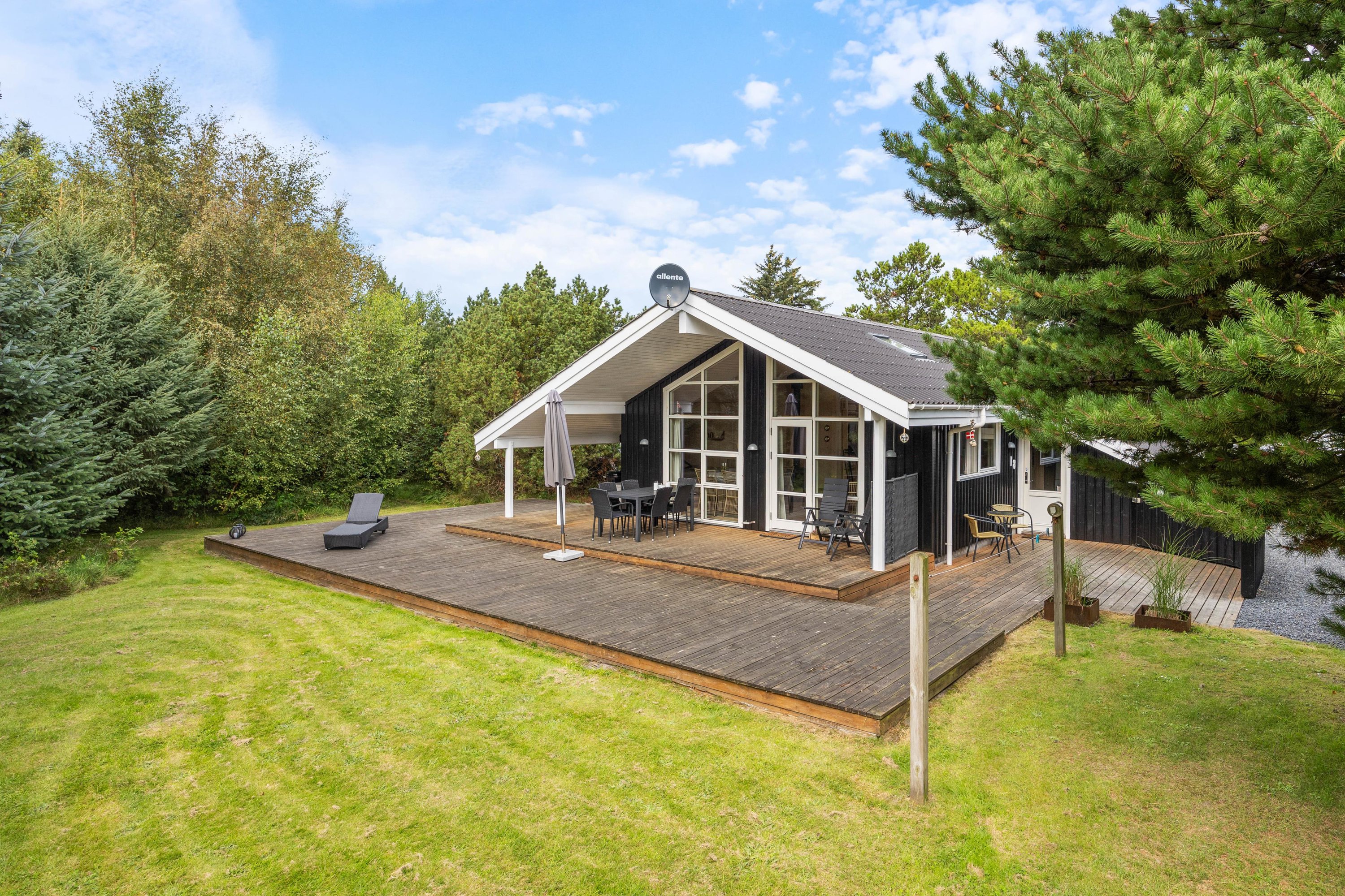 Fremhævet  billede i fuldskærmstilstand. Billede af Klitrosevej 18, Lodbj Hede, 6950 Ringkøbing