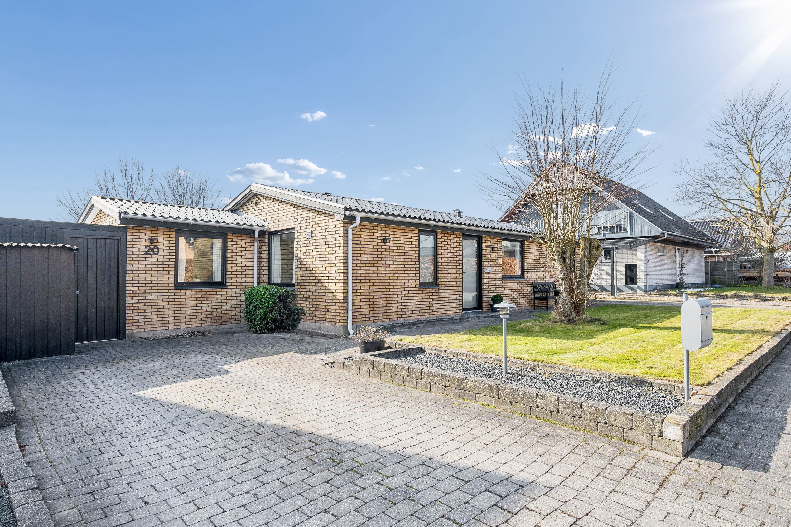 Fremhævet andet billede i fuldskærmstilstand. Billede af Tålforvej 20, 8250 Egå