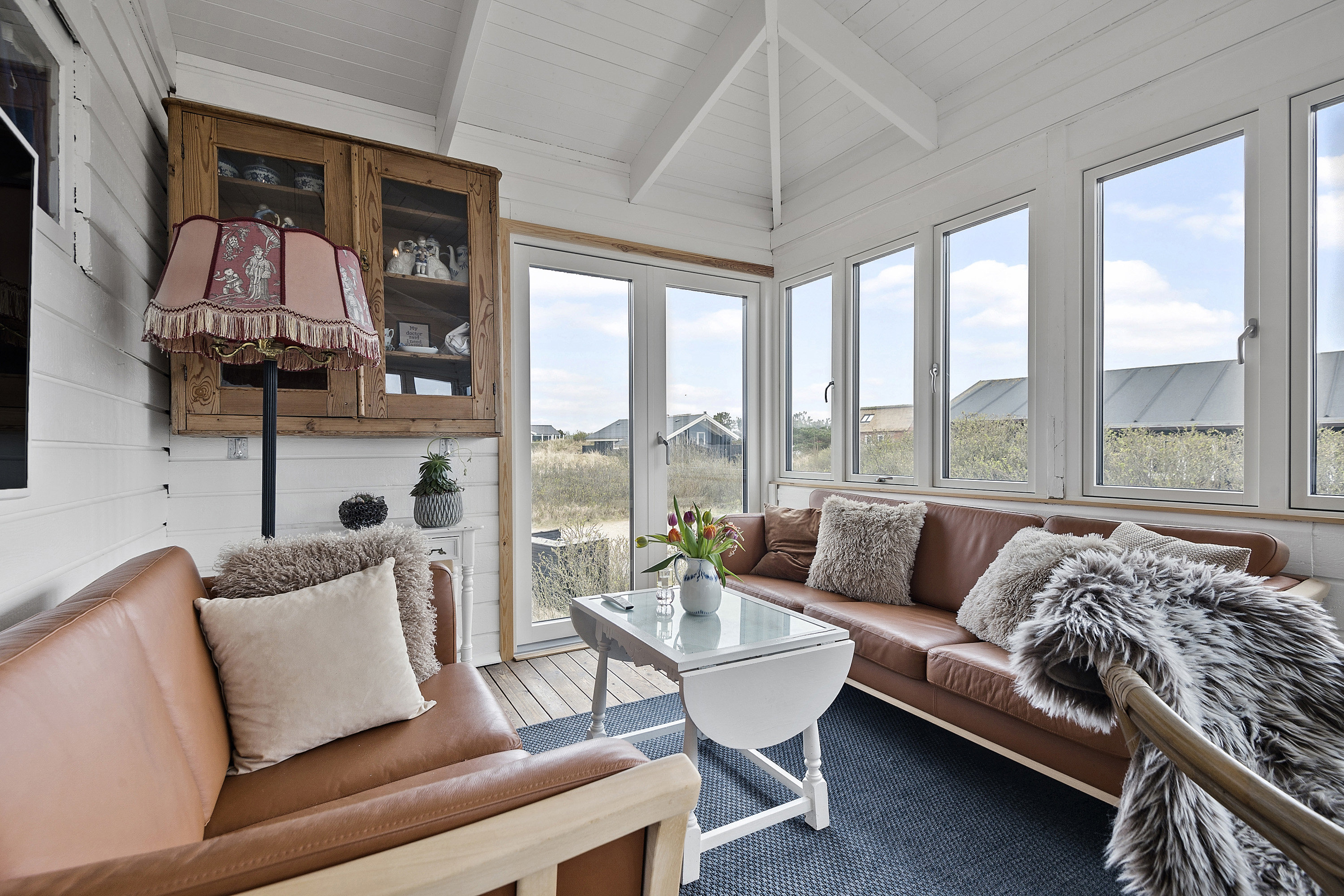 Fremhævet udestue billede i fuldskærmstilstand. Billede af Helmvej 10, Rindby Strand, 6720 Fanø