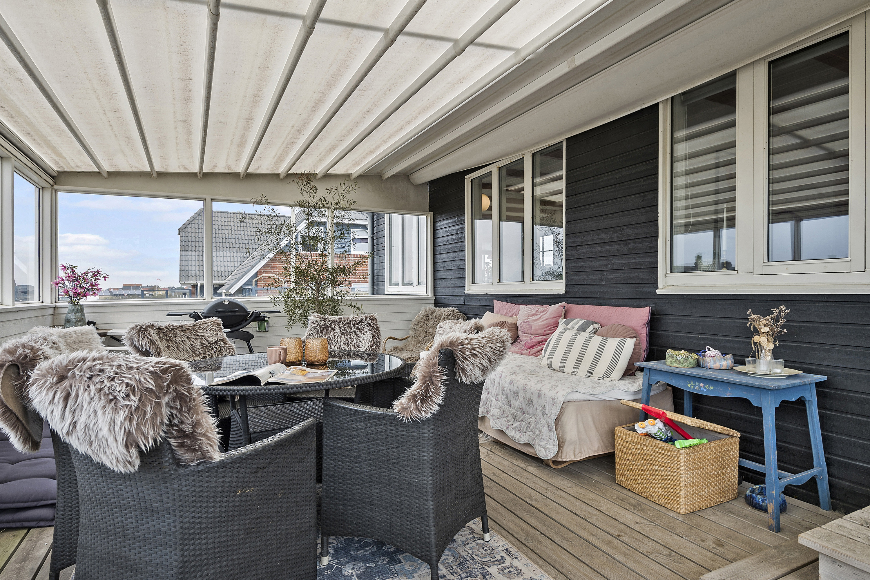 Fremhævet terrasse billede i fuldskærmstilstand. Billede af Helmvej 10, Rindby Strand, 6720 Fanø