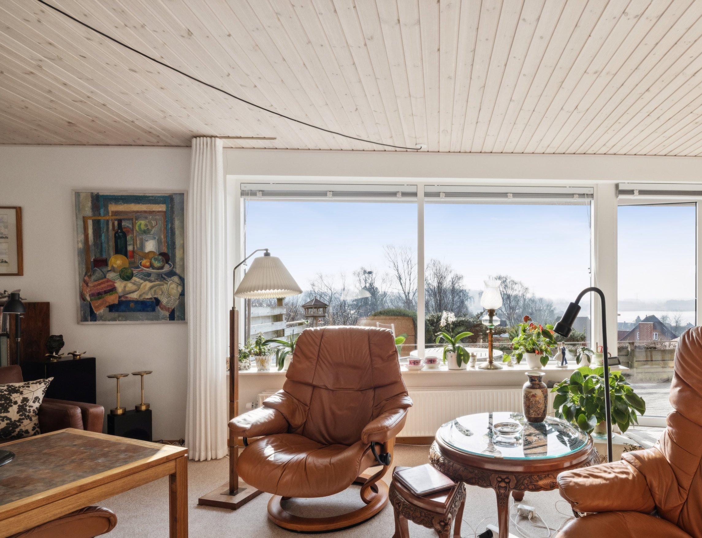 Fremhævet stue billede i fuldskærmstilstand. Billede af Meldgårdsvej 13, Rødding, 8830 Tjele