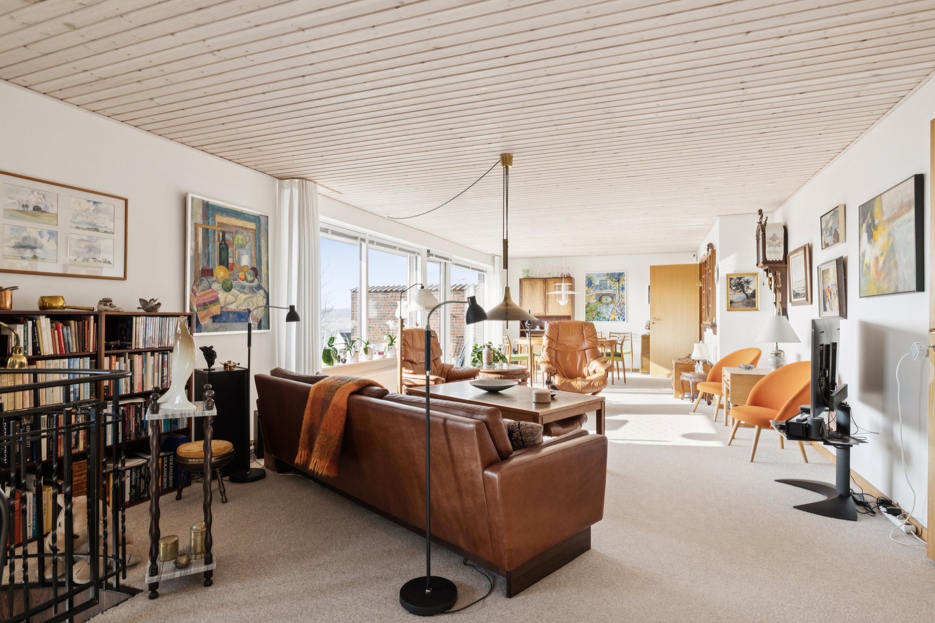 Fremhævet stue billede i fuldskærmstilstand. Billede af Meldgårdsvej 13, Rødding, 8830 Tjele