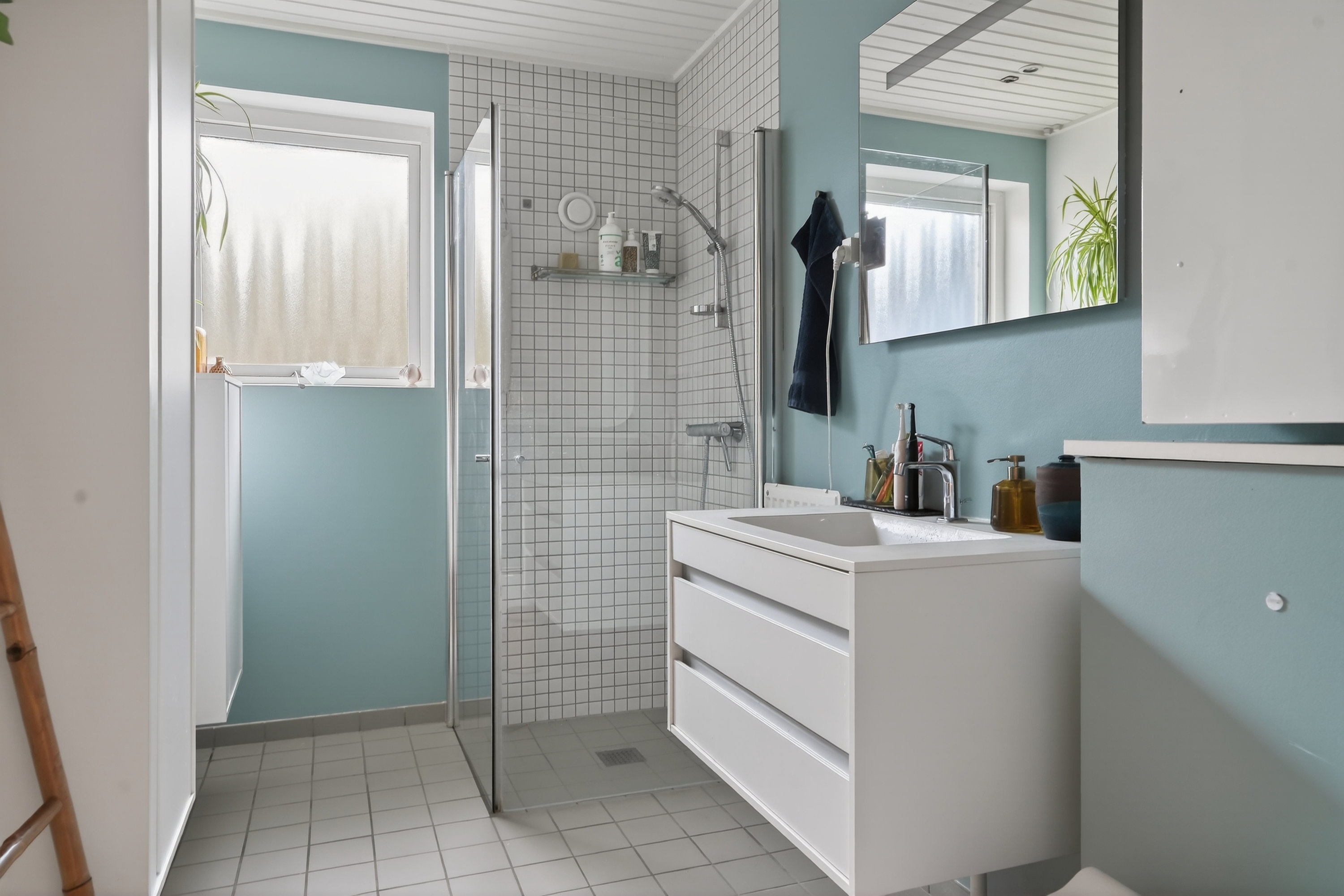 Fremhævet badeværelse billede i fuldskærmstilstand. Billede af Svenstrupvang 10, 4622 Havdrup