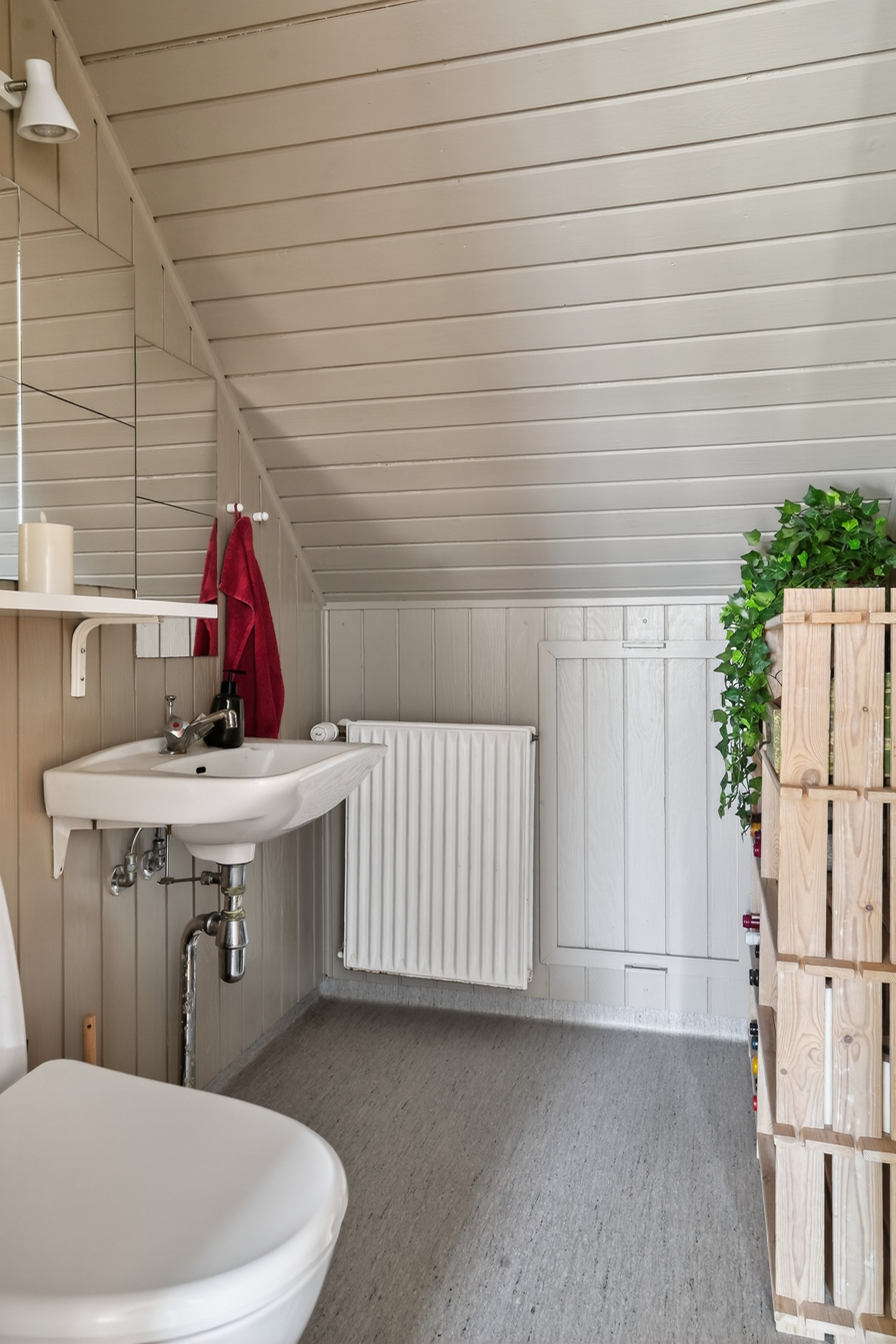 Fremhævet wc billede i fuldskærmstilstand. Billede af Svenstrupvang 10, 4622 Havdrup