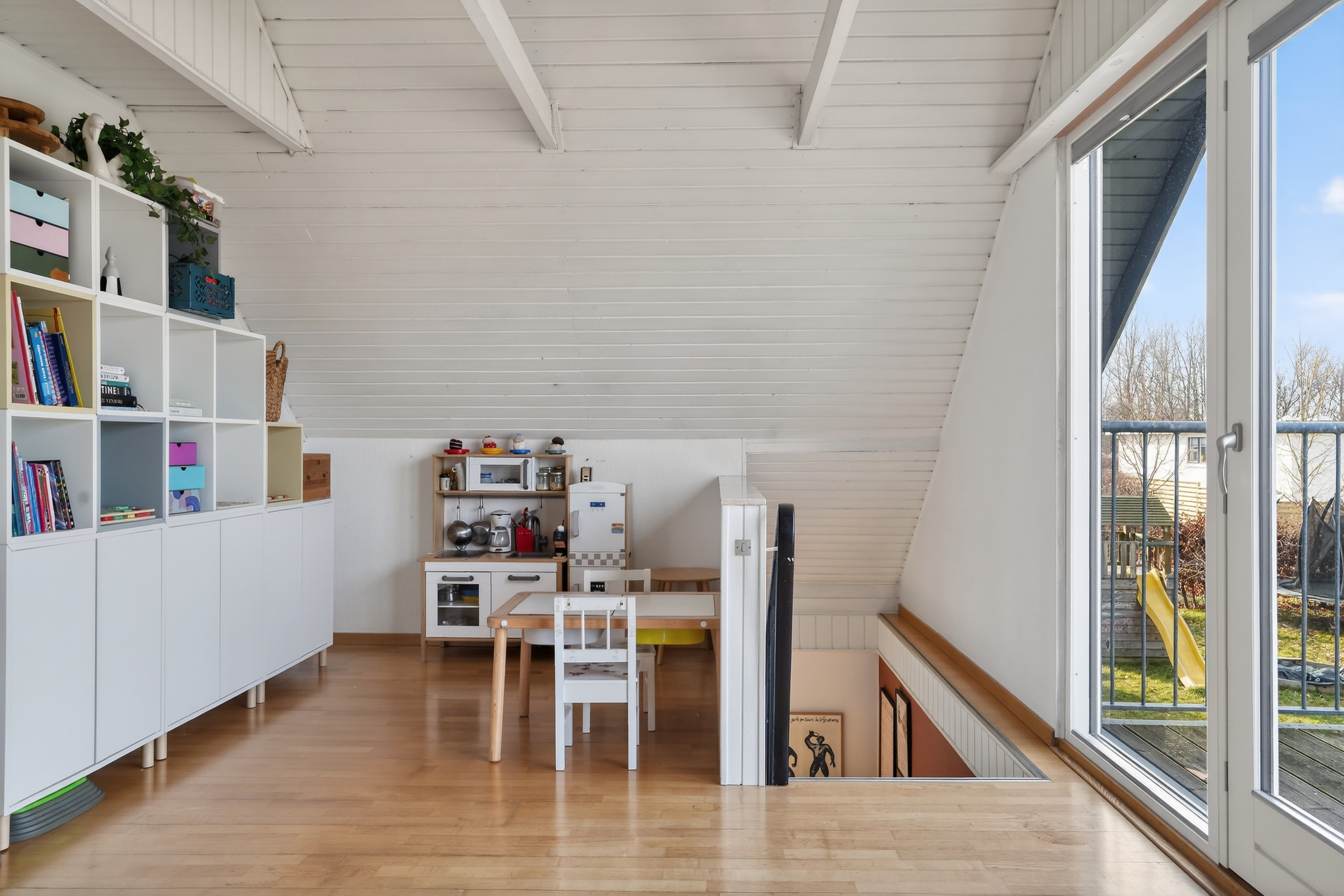 Fremhævet 1. sal billede i fuldskærmstilstand. Billede af Svenstrupvang 10, 4622 Havdrup