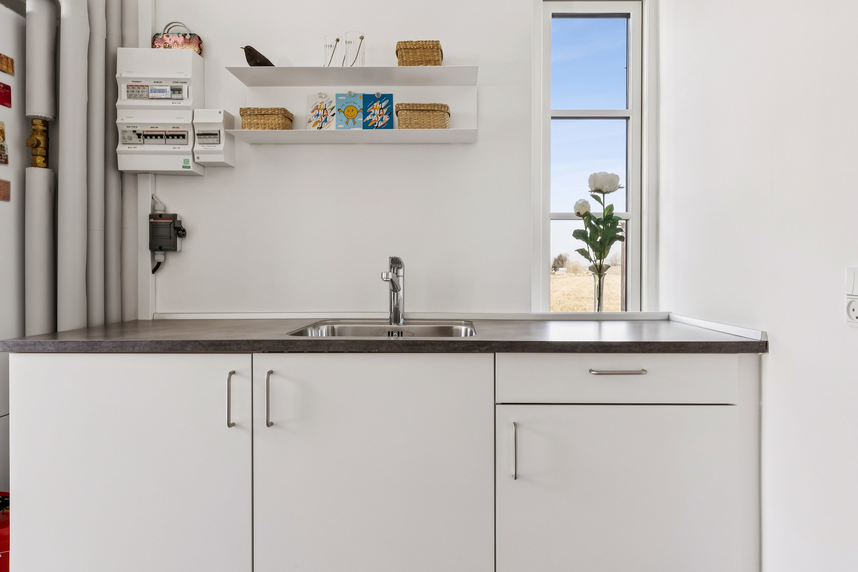 Fremhævet entre billede i fuldskærmstilstand. Billede af Lundemarken 9, Sandby, 4520 Svinninge