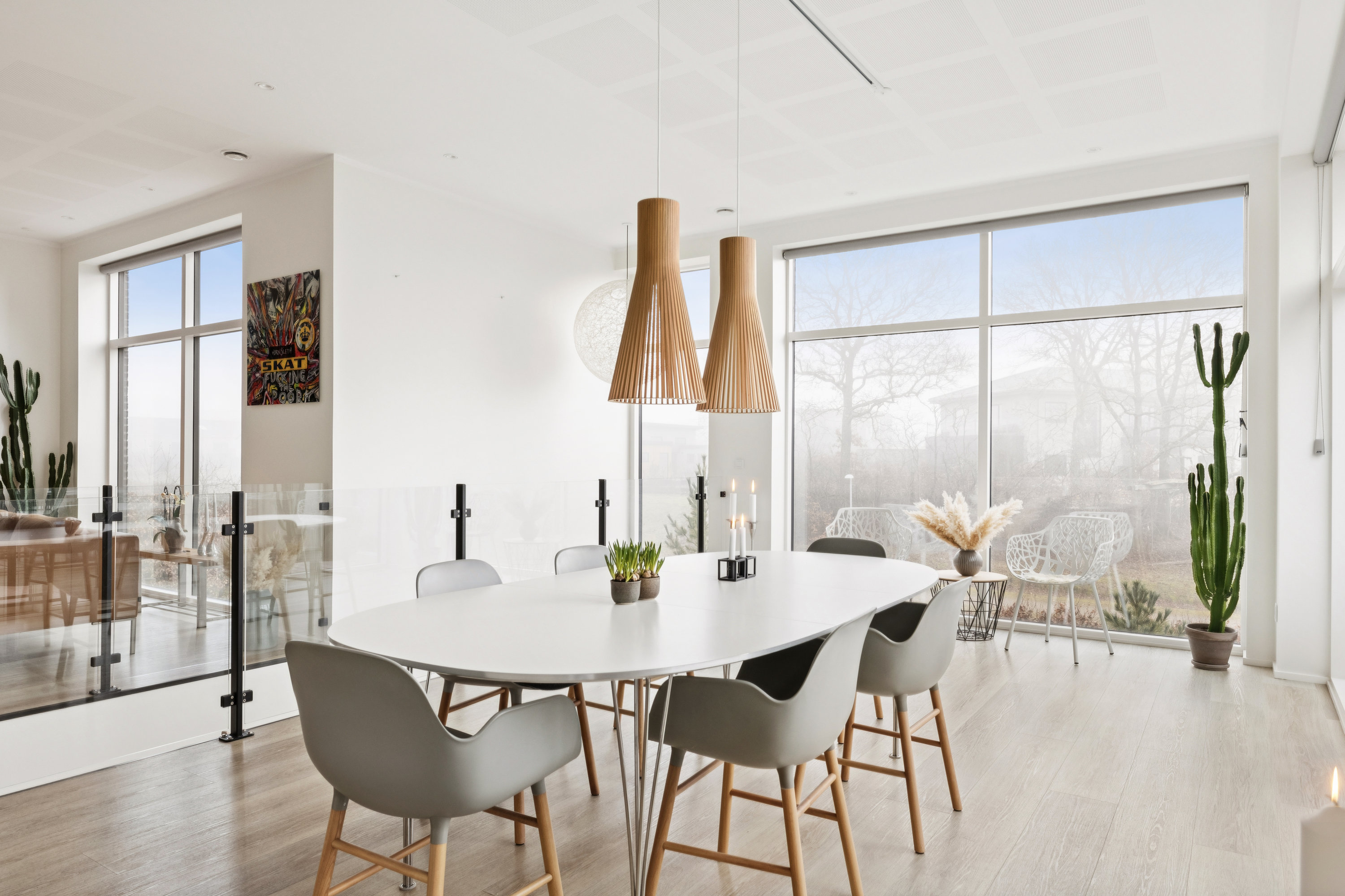 Fremhævet stue billede i fuldskærmstilstand. Billede af Svalelunden 25, 8800 Viborg