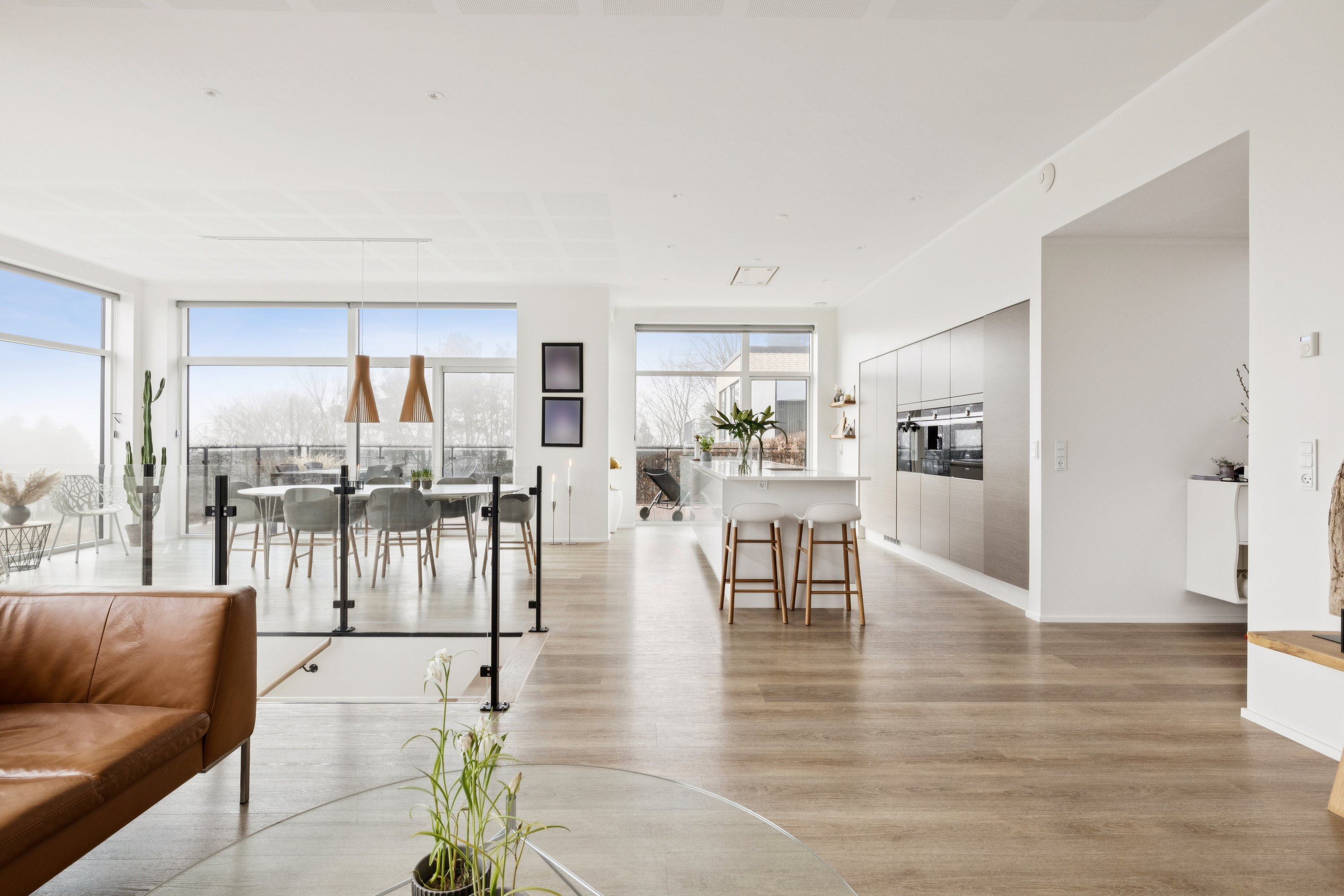 Fremhævet stue billede i fuldskærmstilstand. Billede af Svalelunden 25, 8800 Viborg