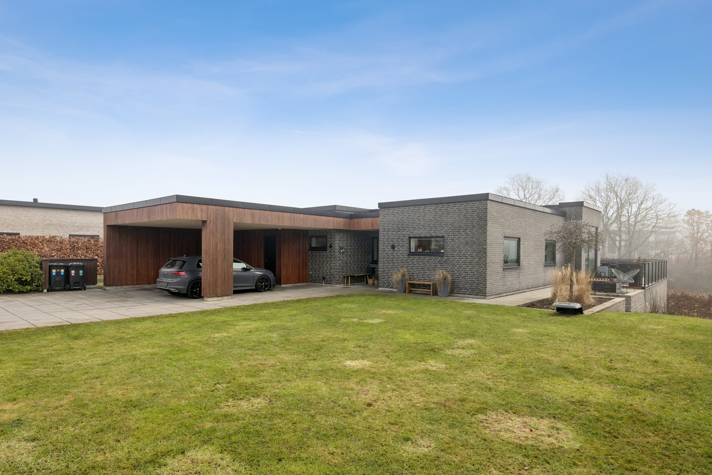 Fremhævet have billede i fuldskærmstilstand. Billede af Svalelunden 25, 8800 Viborg