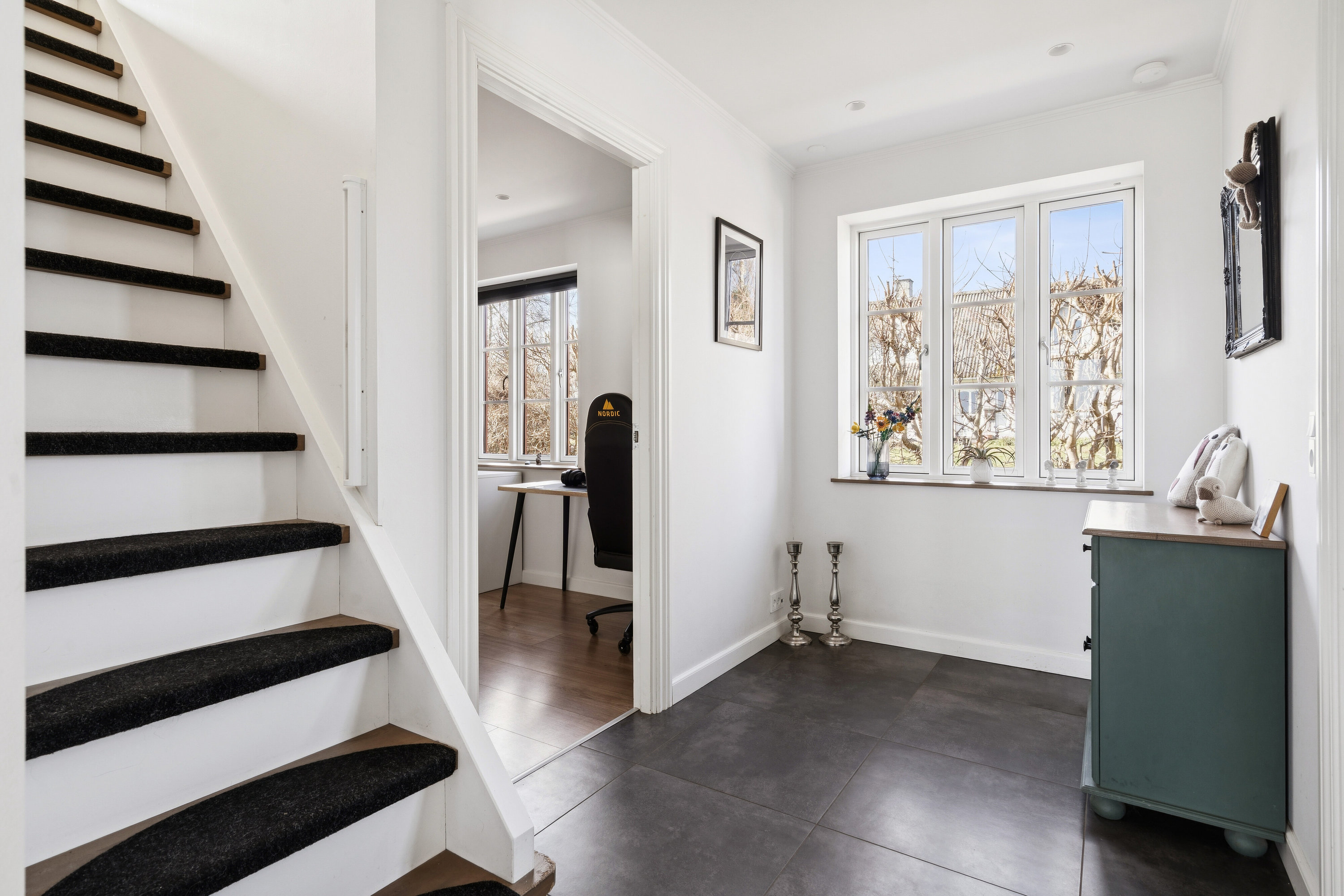 Fremhævet gang billede i fuldskærmstilstand. Billede af Langetoftevej 17, Agerup, 4700 Næstved