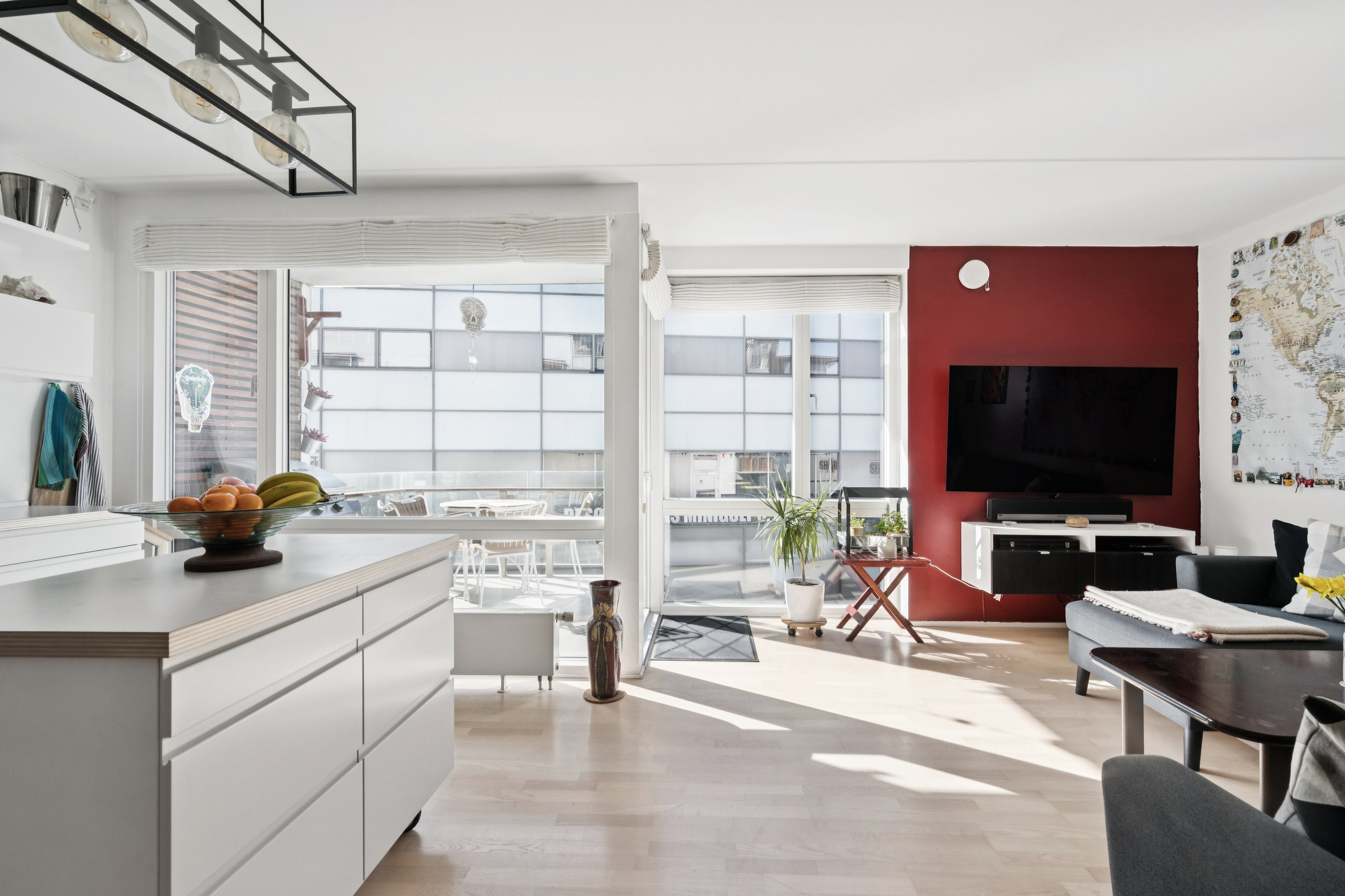 Fremhævet køkken billede i fuldskærmstilstand. Billede af Telefontorvet 8, 2. 2., 8000 Aarhus C