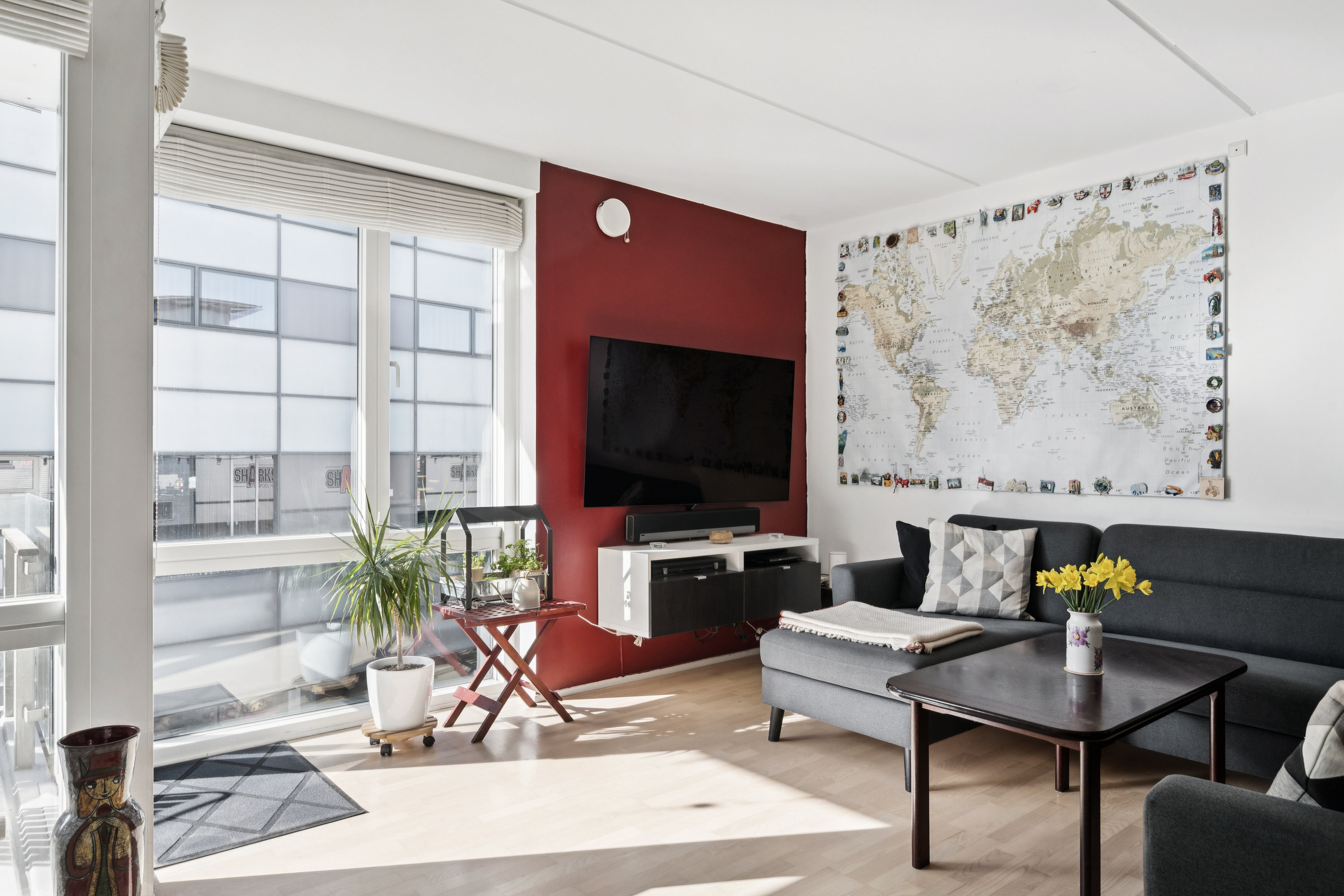 Fremhævet stue billede i fuldskærmstilstand. Billede af Telefontorvet 8, 2. 2., 8000 Aarhus C