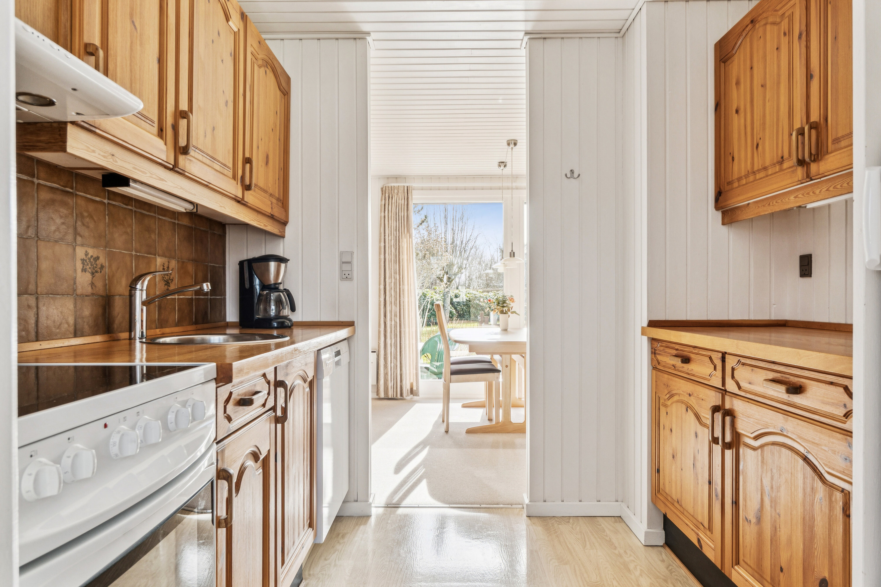 Fremhævet køkken billede i fuldskærmstilstand. Billede af Strandagervænge 20A, Gershøj, 4070 Kirke Hyllinge