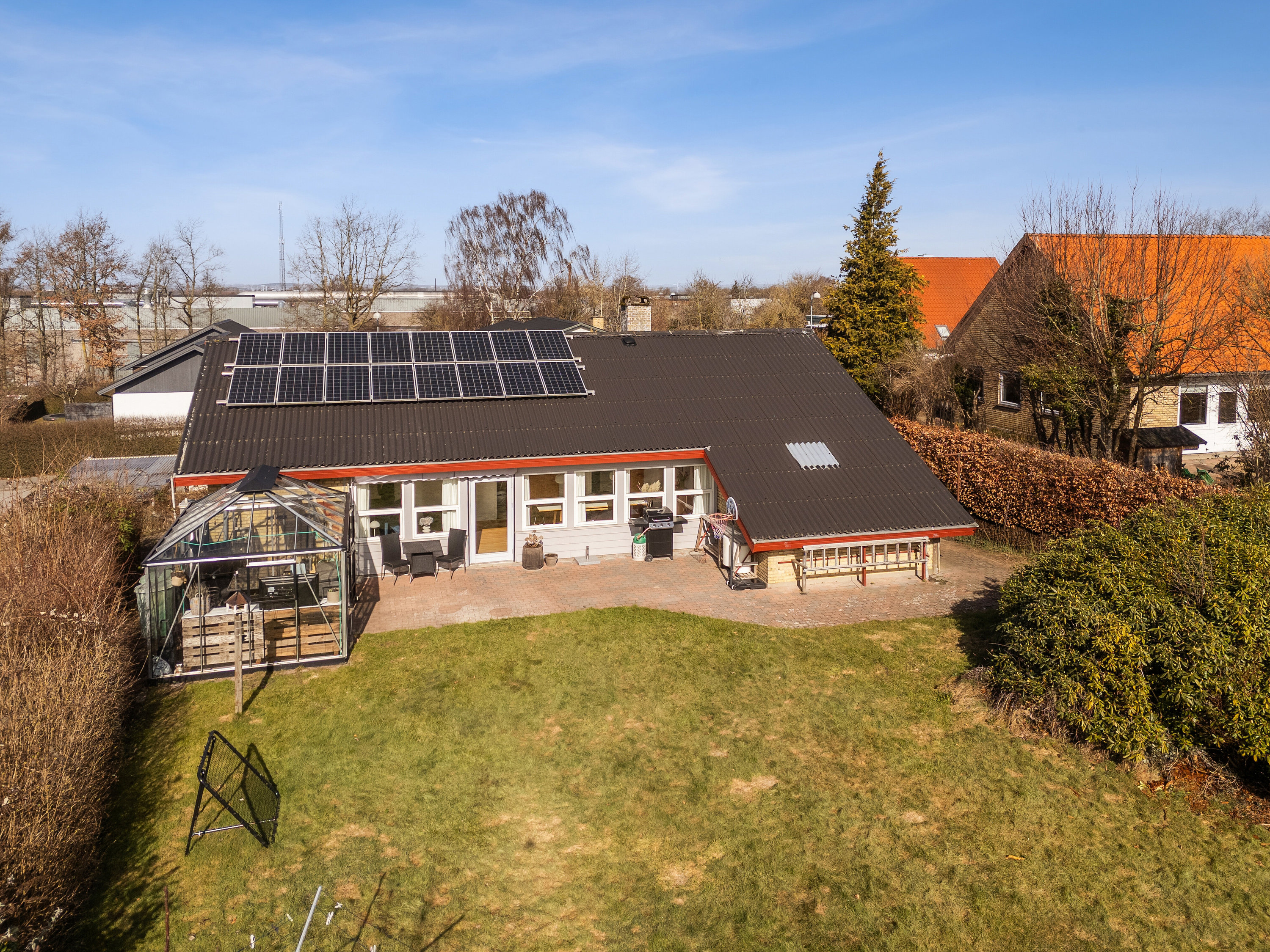 Fremhævet set fra haven billede i fuldskærmstilstand. Billede af Garvergårdsvej 30, 4200 Slagelse