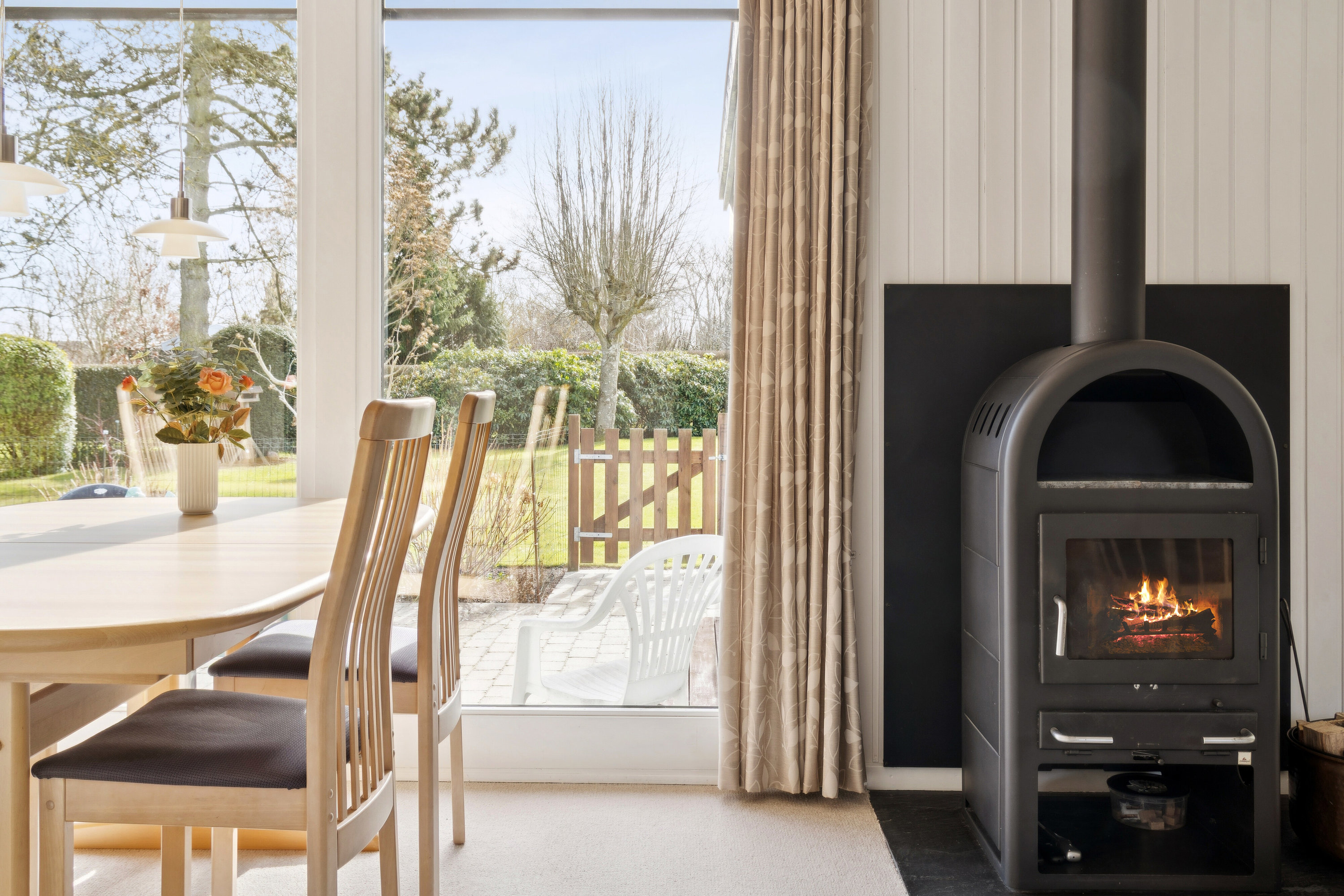 Fremhævet stue billede i fuldskærmstilstand. Billede af Strandagervænge 20A, Gershøj, 4070 Kirke Hyllinge