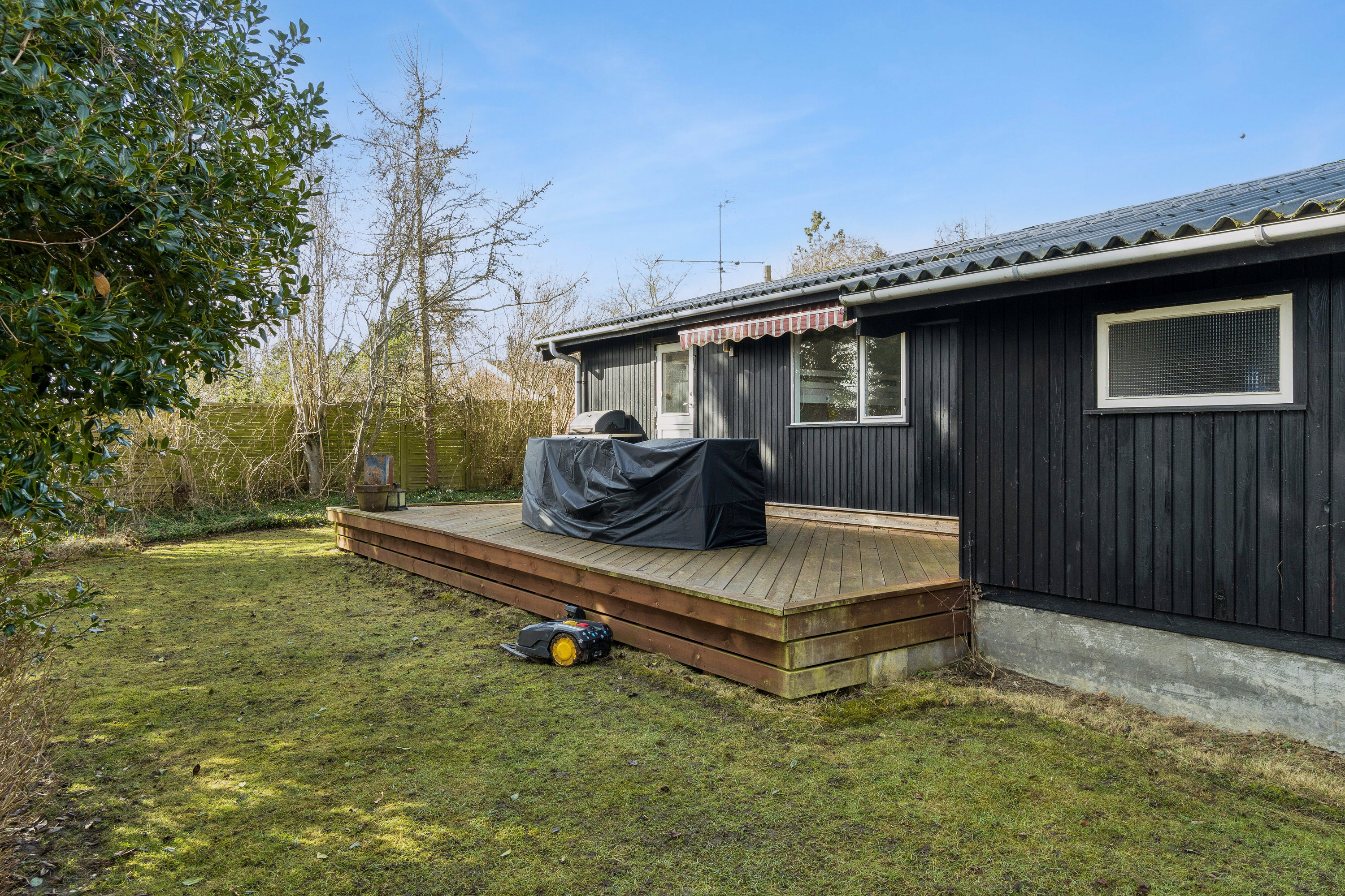 Fremhævet terrasse billede i fuldskærmstilstand. Billede af Sanglærkevej 4, Ll Kongsmark, 4200 Slagelse