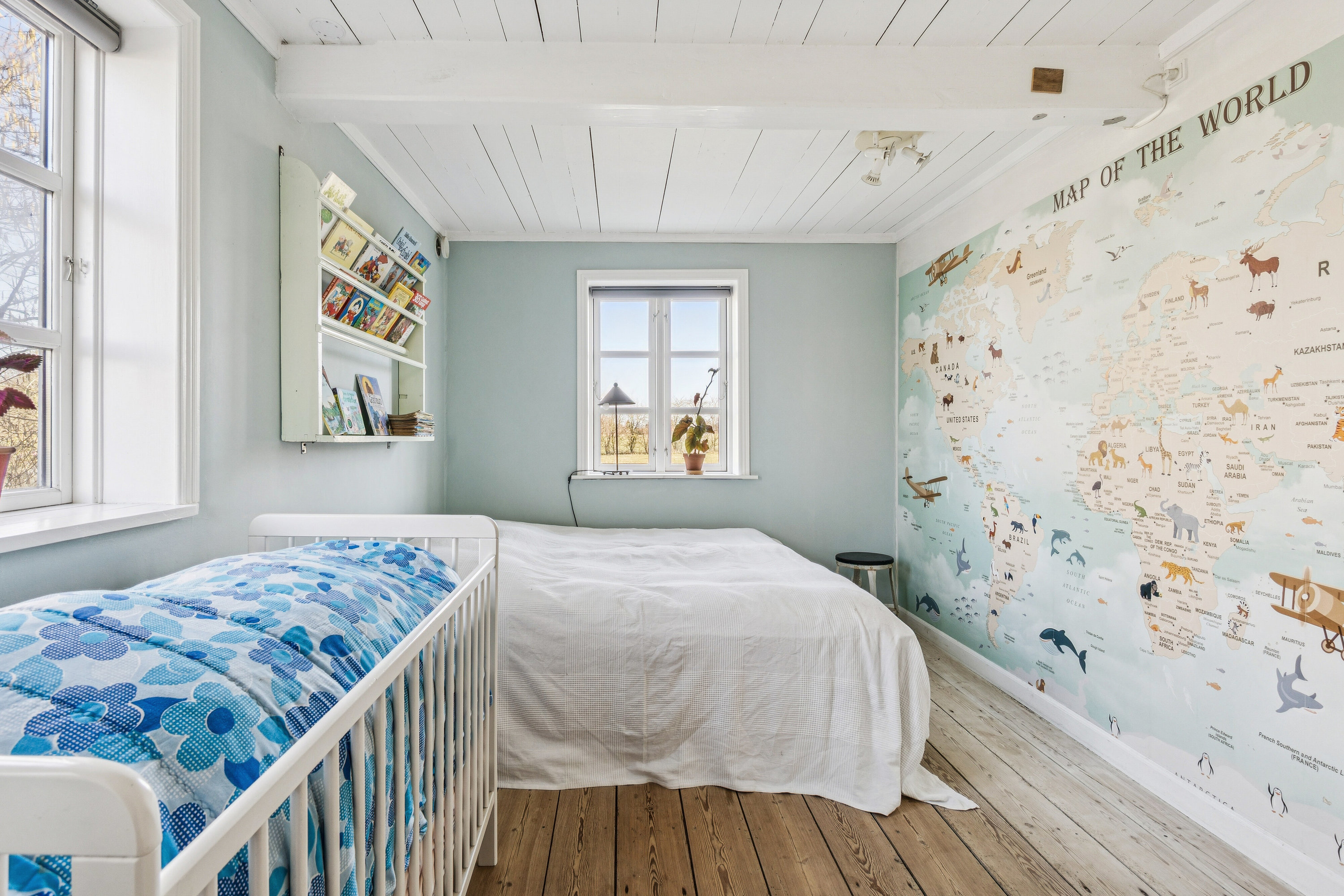 Fremhævet soveværelse billede i fuldskærmstilstand. Billede af Rønnevej 118, Nylars, 3700 Rønne