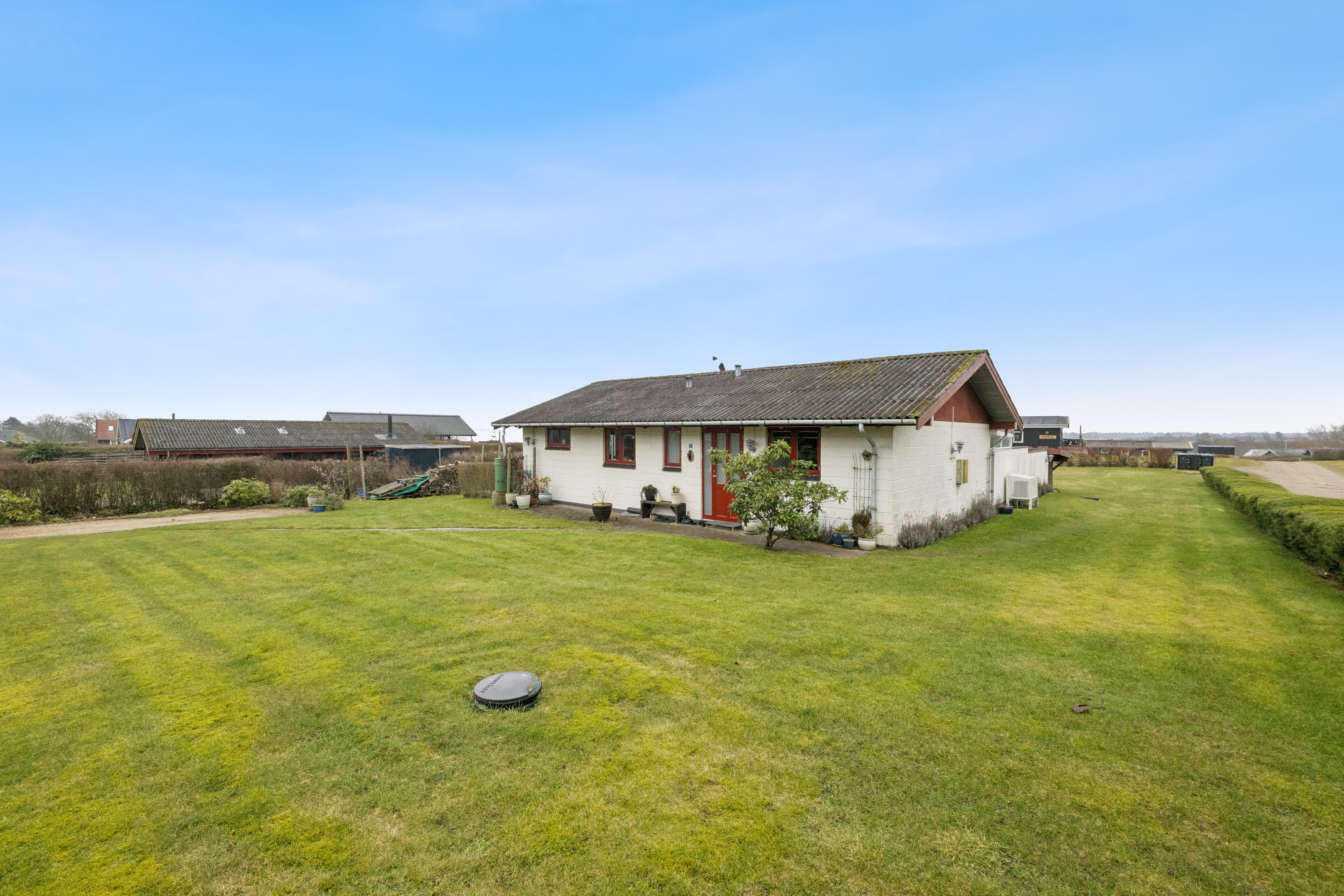 Fremhævet andet billede i fuldskærmstilstand. Billede af Kamillevej 2, Ørding, 7990 Øster Assels