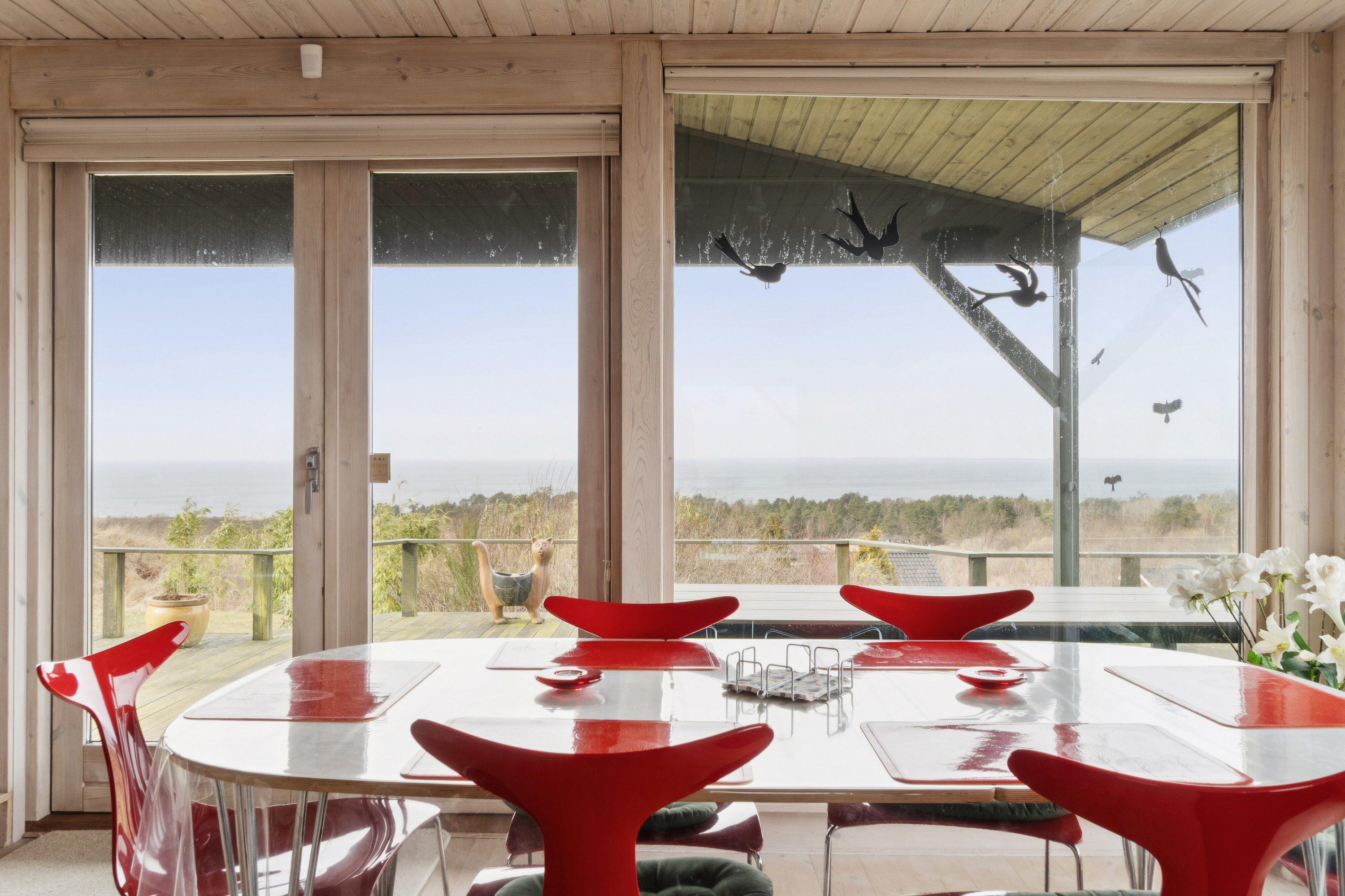 Fremhævet spisestue billede i fuldskærmstilstand. Billede af Varhøj 15, Veddinge, 4540 Fårevejle