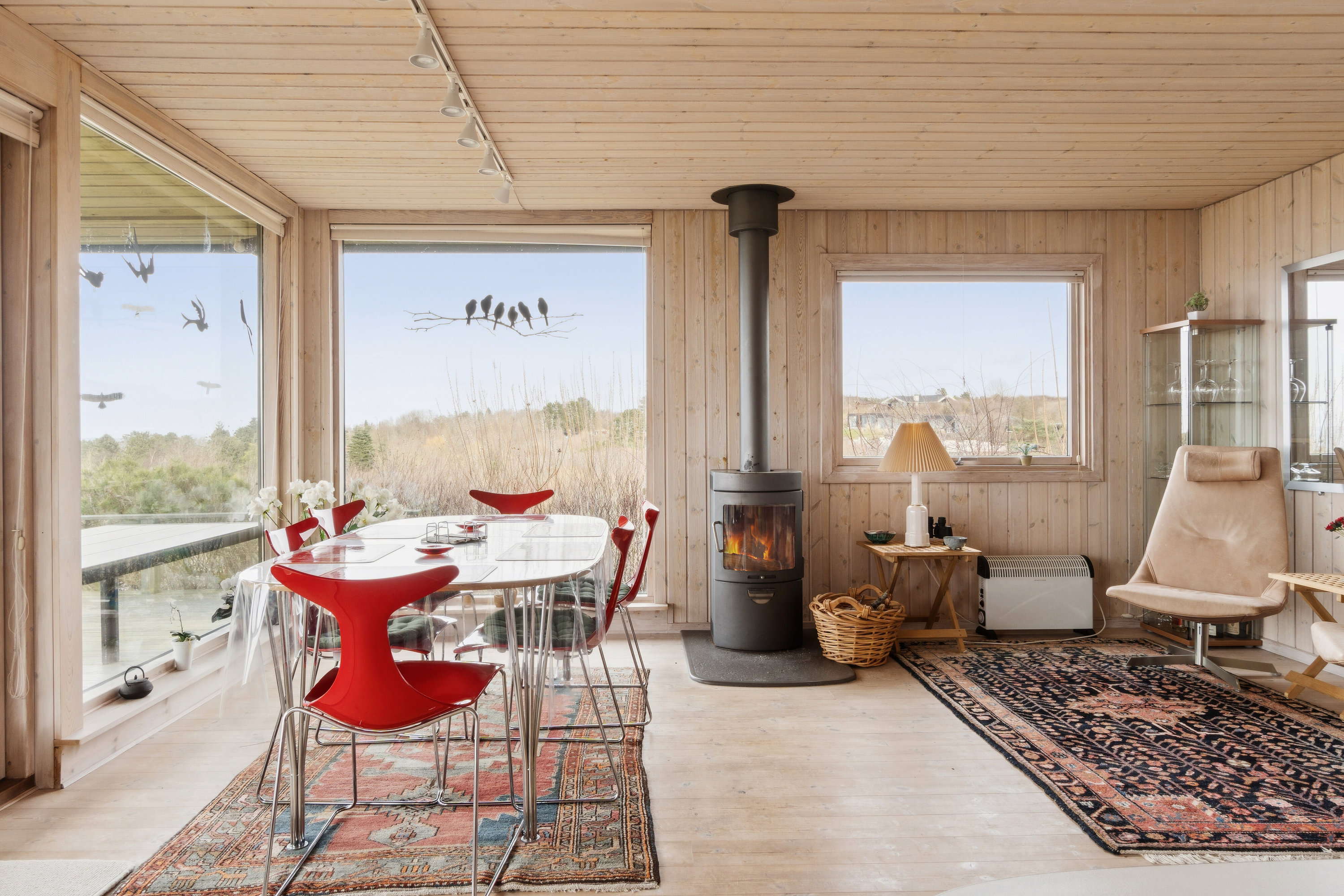 Fremhævet spisestue billede i fuldskærmstilstand. Billede af Varhøj 15, Veddinge, 4540 Fårevejle