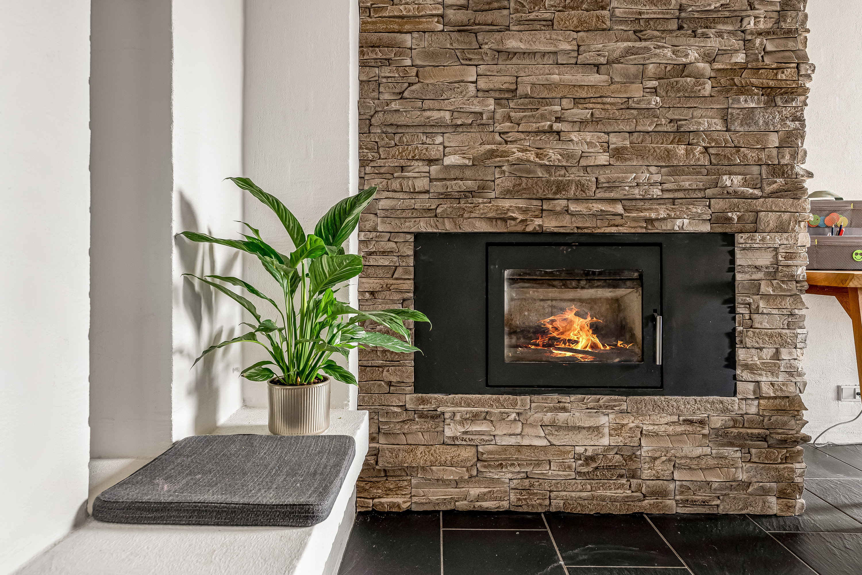 Fremhævet stue billede i fuldskærmstilstand. Billede af Ydertoften 21, Lind, 7400 Herning