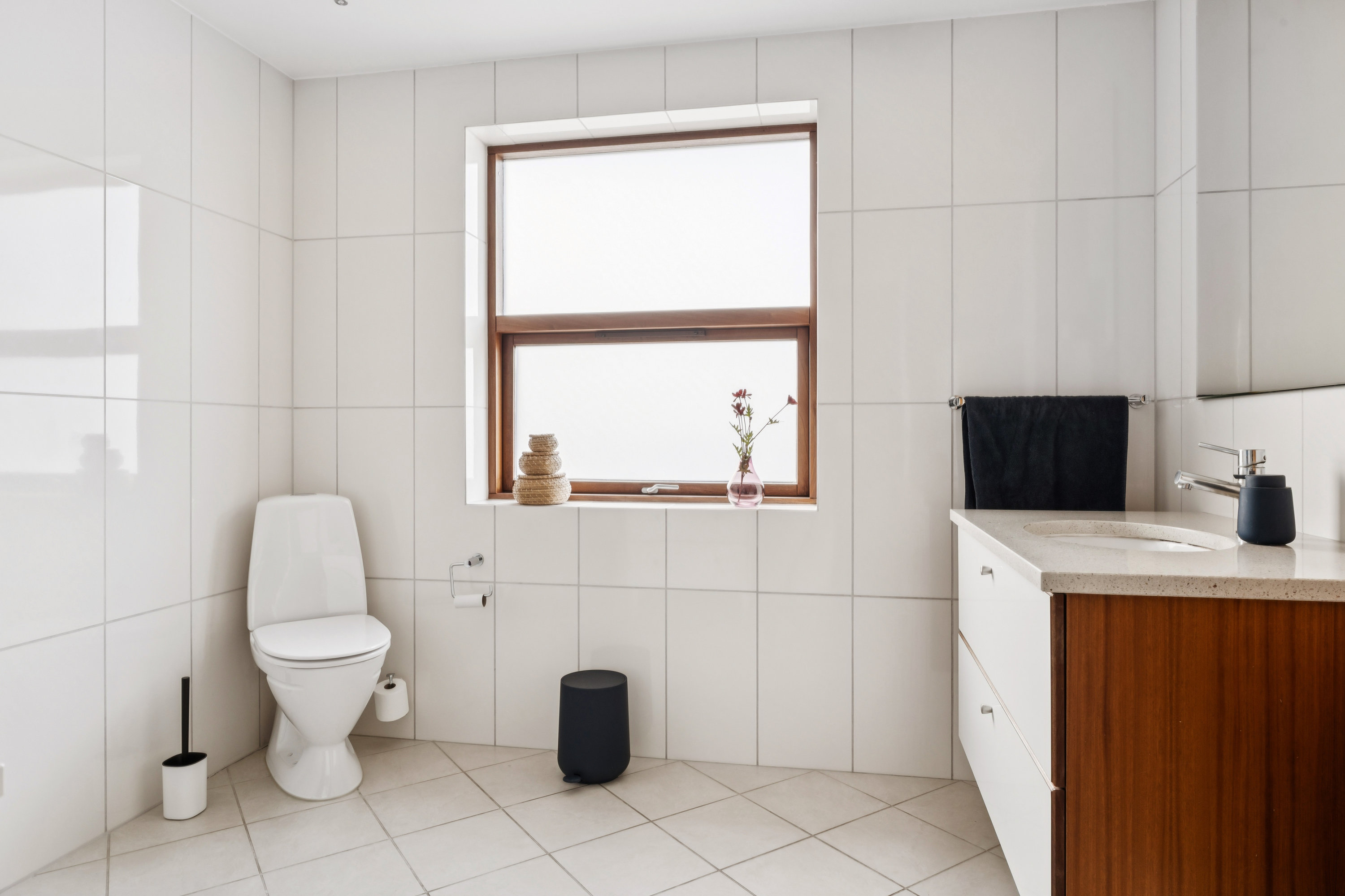 Fremhævet badeværelse billede i fuldskærmstilstand. Billede af Nielsmindevej 21, Gug, 9210 Aalborg SØ