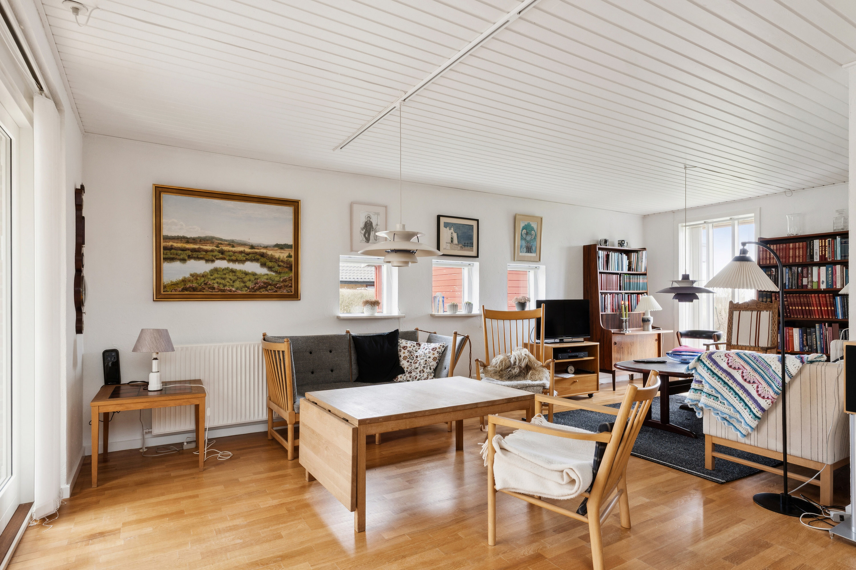 Fremhævet stue billede i fuldskærmstilstand. Billede af Bakken 101, 7441 Bording