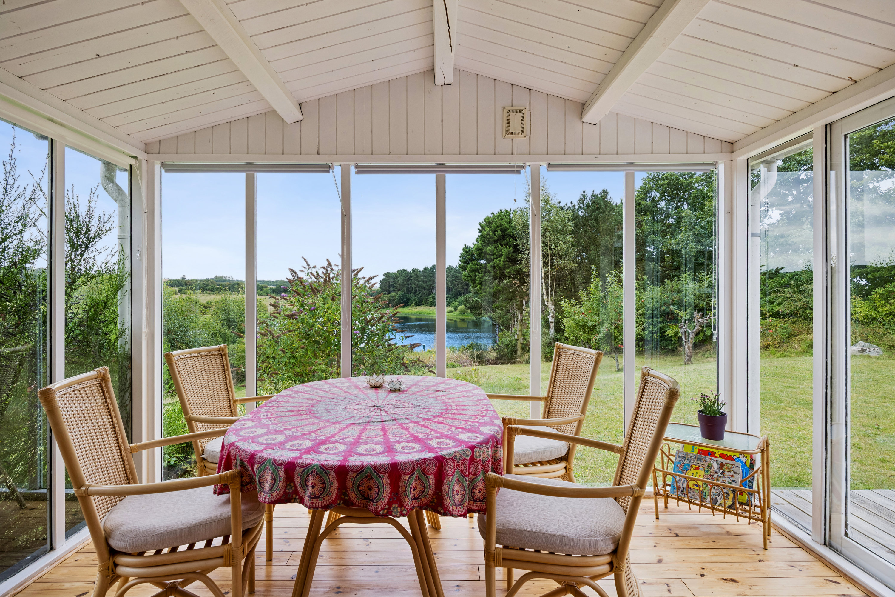 Fremhævet terrasse billede i fuldskærmstilstand. Billede af Brinken 12, Fejrup Strand, 8420 Knebel