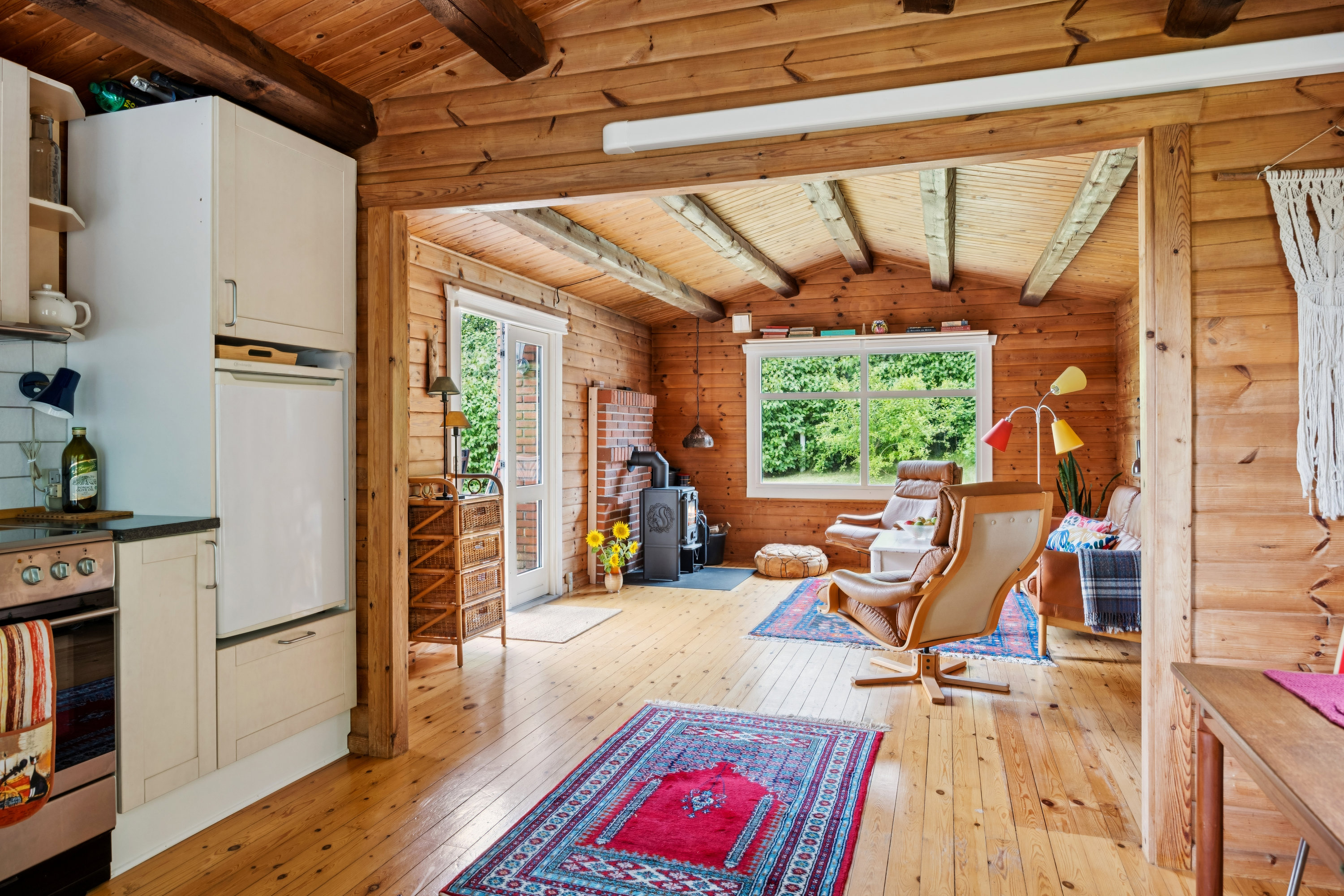 Fremhævet stue billede i fuldskærmstilstand. Billede af Brinken 12, Fejrup Strand, 8420 Knebel