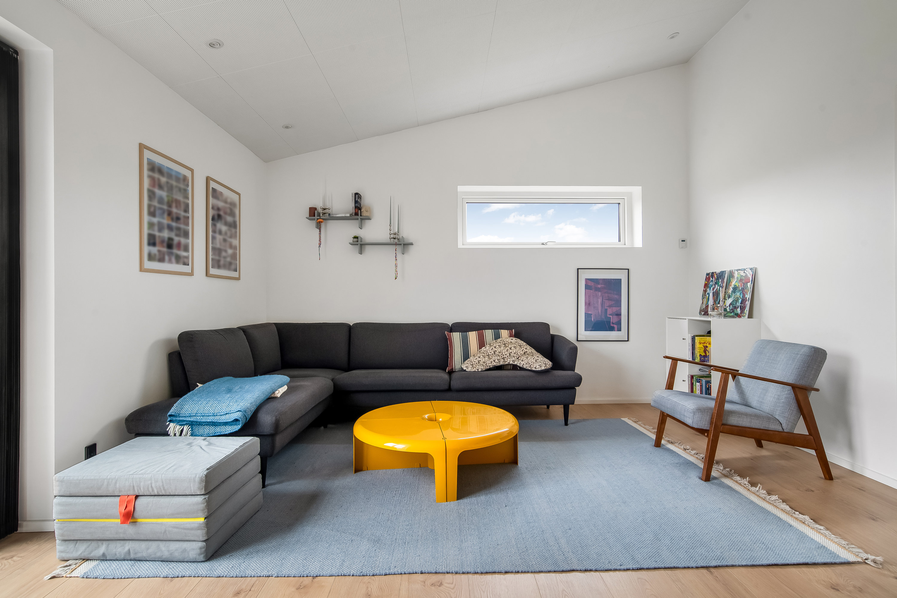 Fremhævet stue billede i fuldskærmstilstand. Billede af Vægten 19, Mejrup, 7500 Holstebro