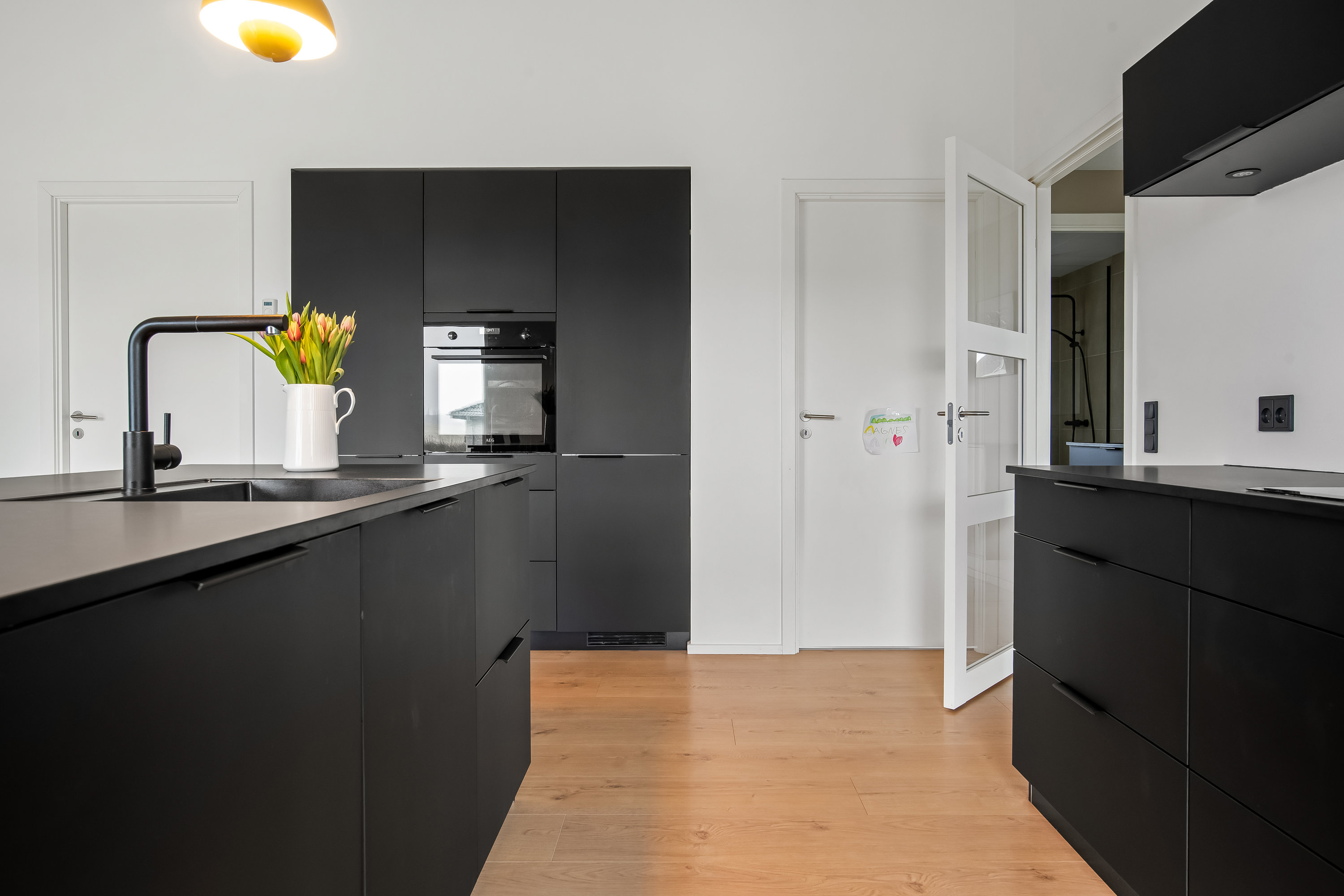 Fremhævet køkken billede i fuldskærmstilstand. Billede af Vægten 19, Mejrup, 7500 Holstebro