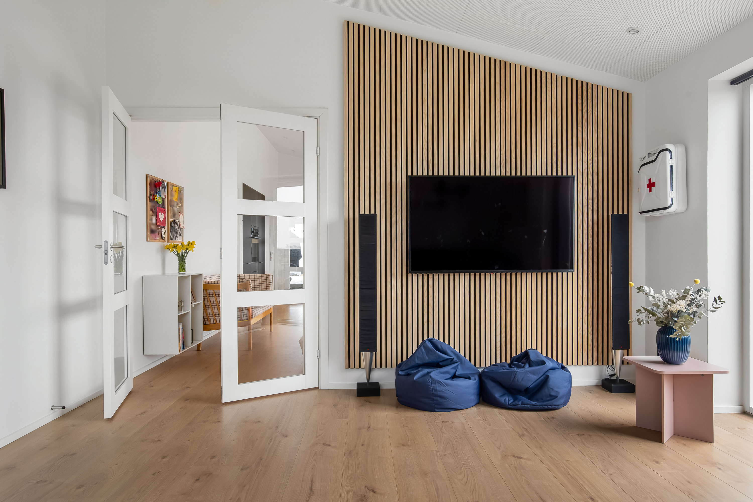 Fremhævet stue billede i fuldskærmstilstand. Billede af Vægten 19, Mejrup, 7500 Holstebro